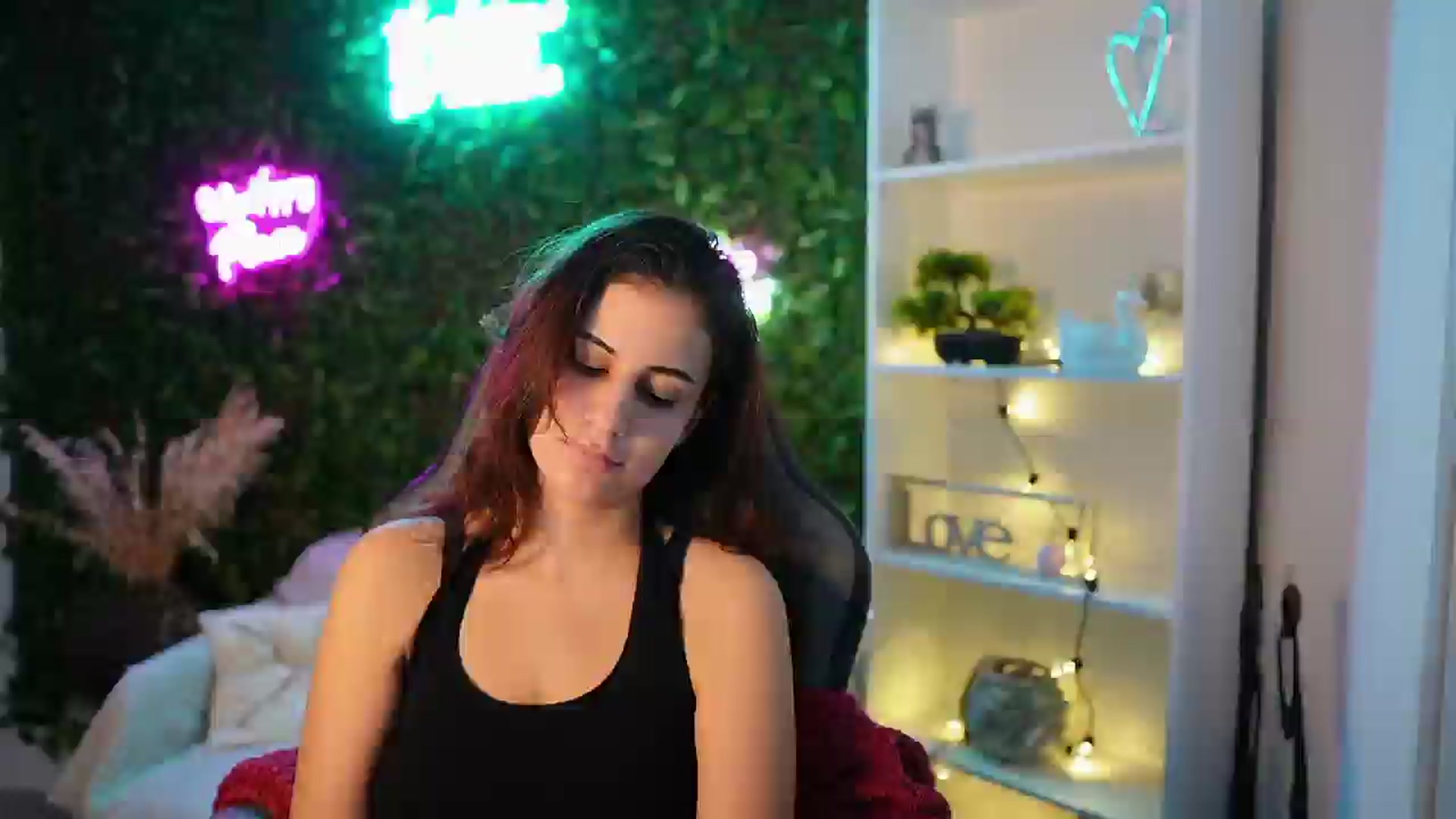 Gallery image thumbnail from Clair_Meek's myfreecams stream on, 01/09/2025, 13:54 image 11 of 20