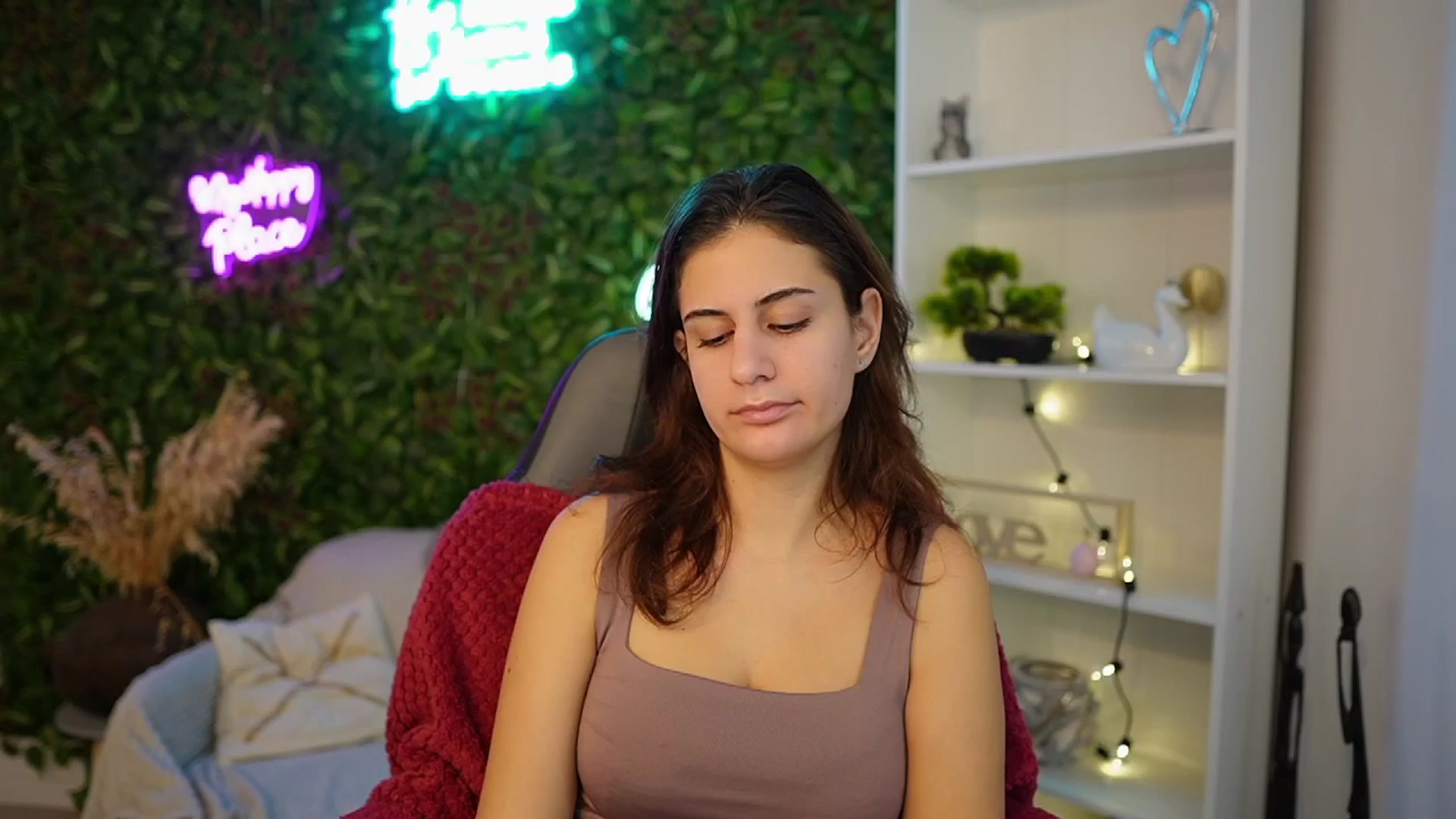Gallery image thumbnail from Clair_Meek's myfreecams stream on, 01/10/2025, 10:58 image 14 of 20