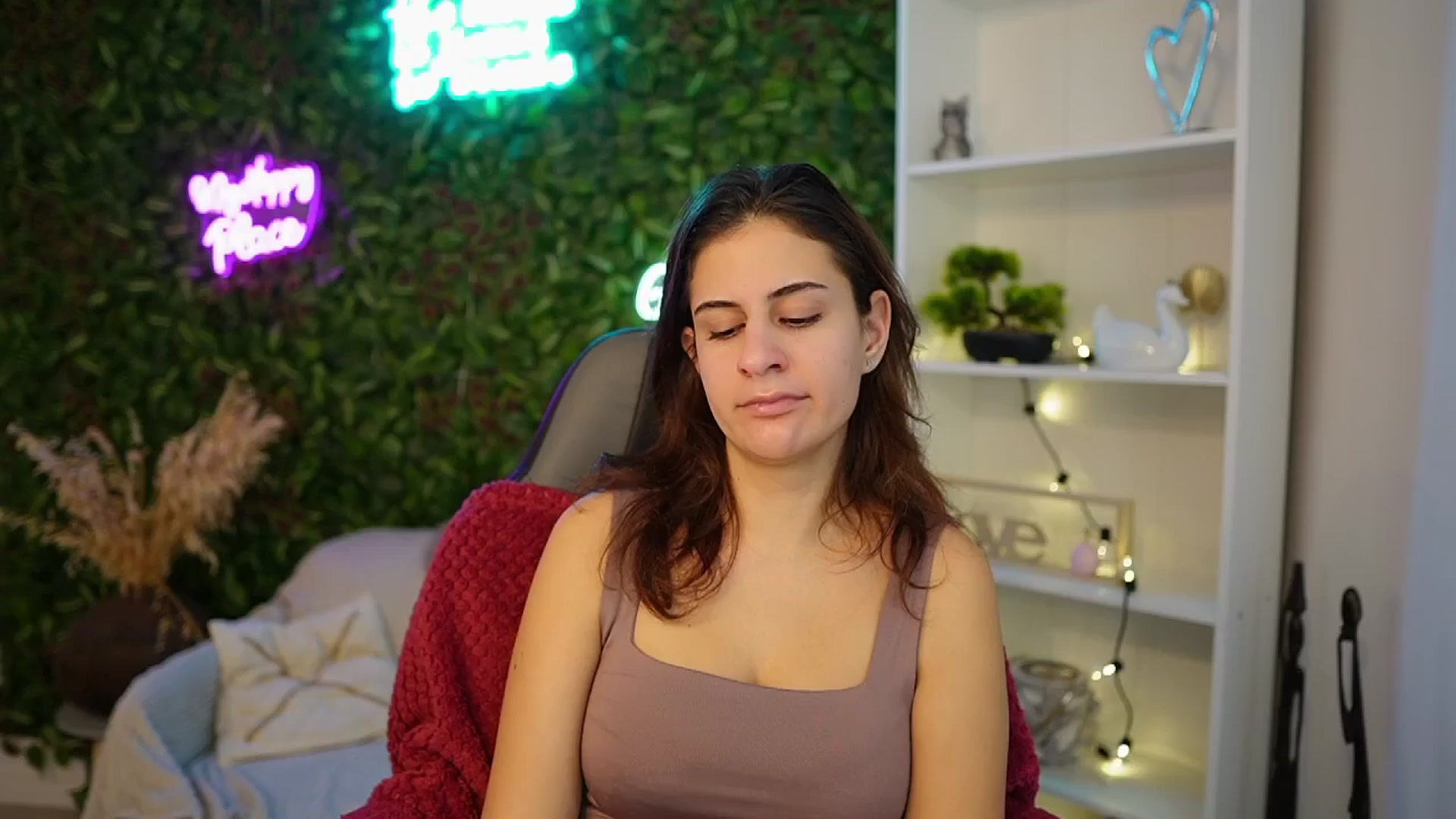 Gallery image thumbnail from Clair_Meek's myfreecams stream on, 01/10/2025, 10:58 image 16 of 20