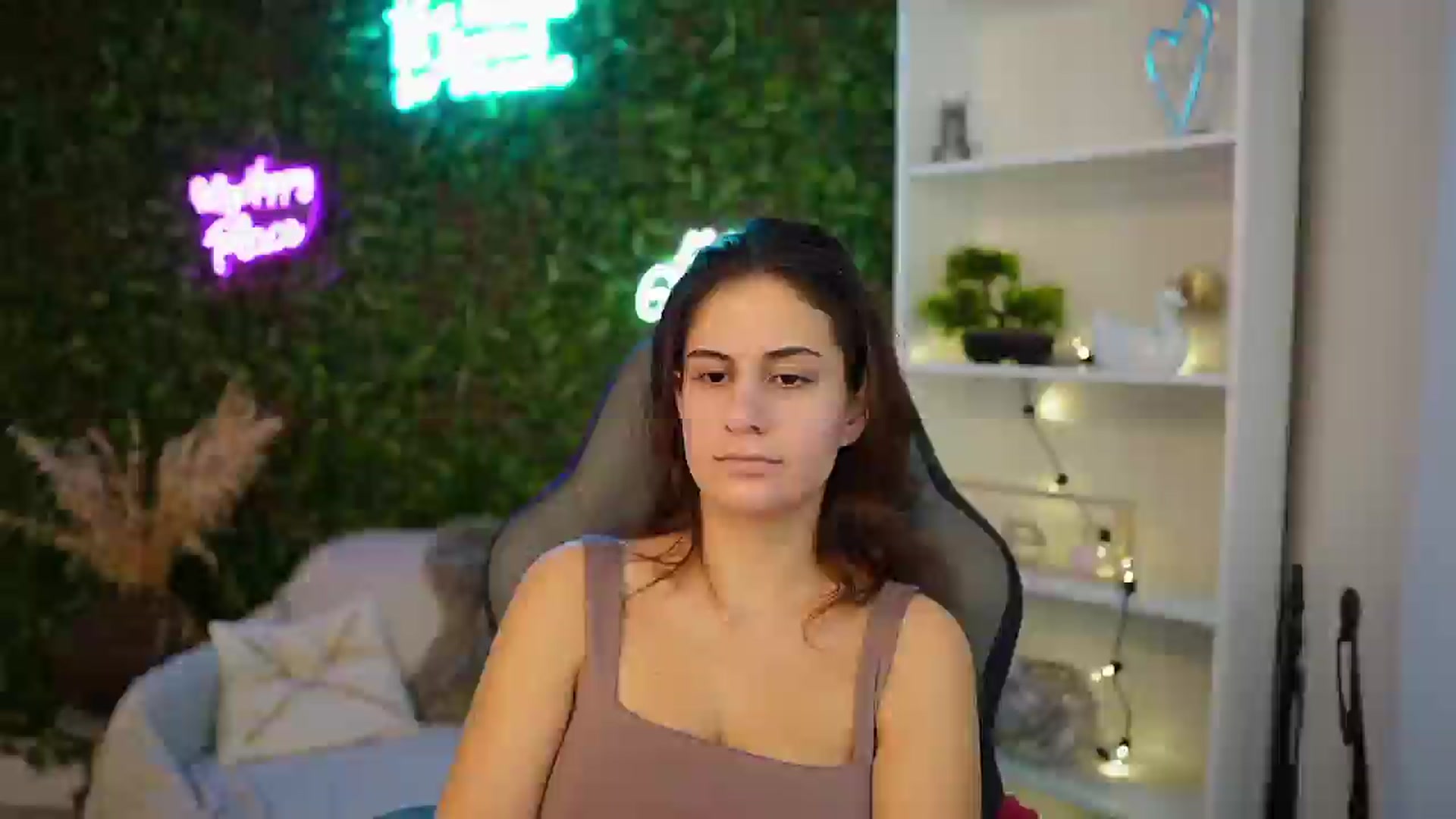 Gallery image thumbnail from Clair_Meek's myfreecams stream on, 01/10/2025, 13:41 image 18 of 20