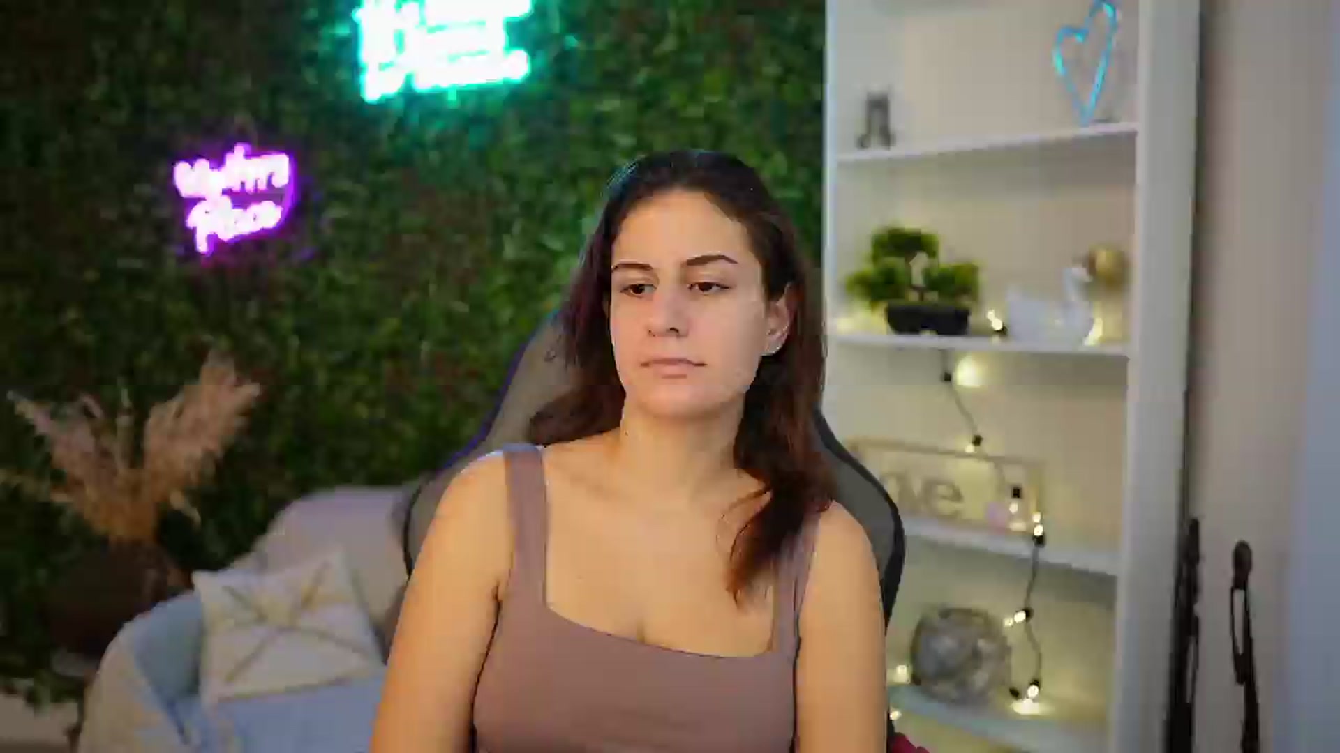 Gallery image thumbnail from Clair_Meek's myfreecams stream on, 01/10/2025, 13:41 image 20 of 20