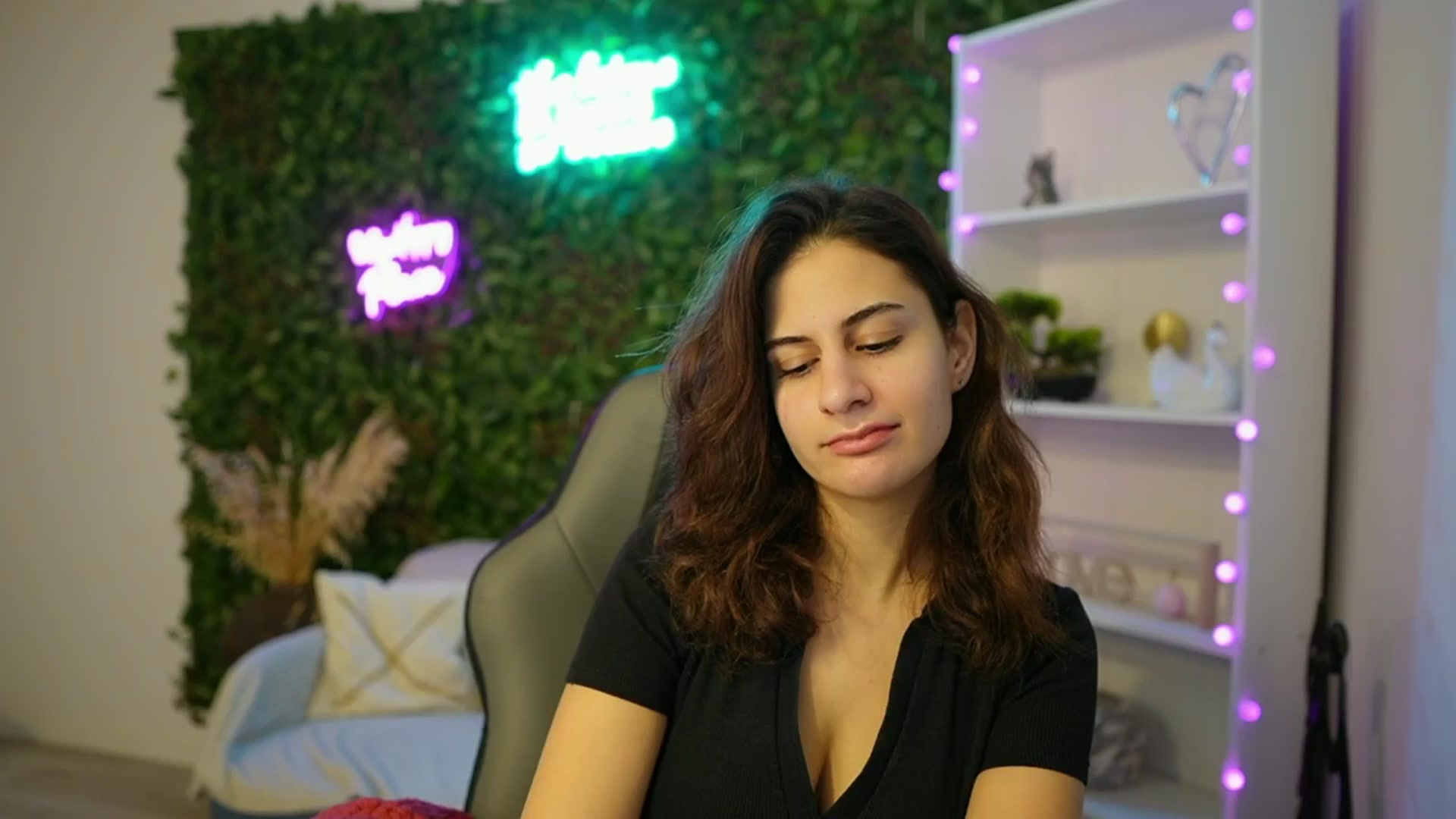 Gallery image thumbnail from Clair_Meek's myfreecams stream on, 01/15/2025, 10:45 image 4 of 20