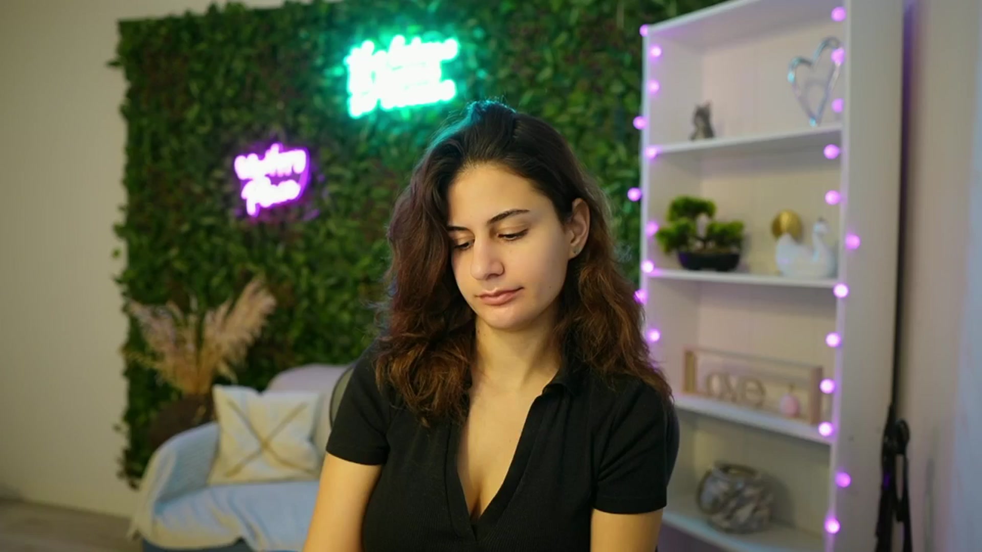 Gallery image thumbnail from Clair_Meek's myfreecams stream on, 01/15/2025, 10:45 image 16 of 20