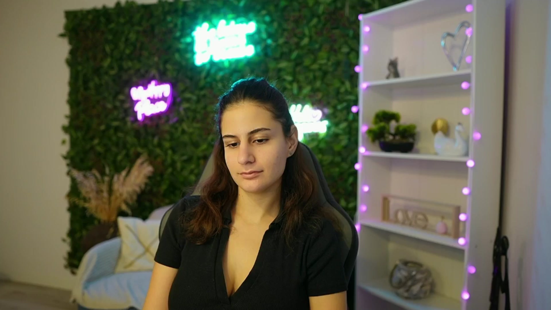 Gallery image thumbnail from Clair_Meek's myfreecams stream on, 01/15/2025, 13:20 image 4 of 20