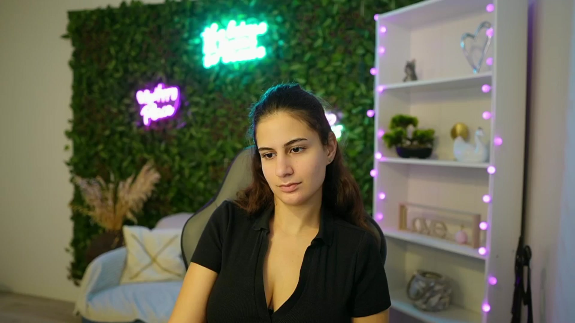 Gallery image thumbnail from Clair_Meek's myfreecams stream on, 01/15/2025, 14:08 image 2 of 20