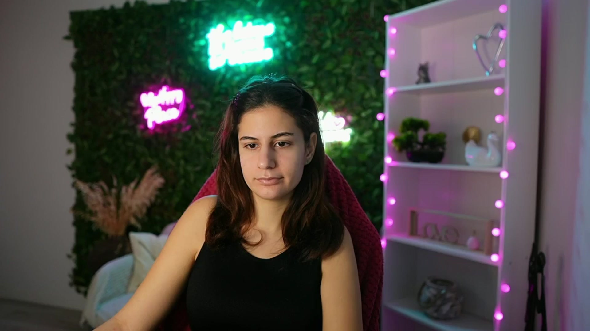 Gallery image thumbnail from Clair_Meek's myfreecams stream on, 01/16/2025, 11:58 image 1 of 20
