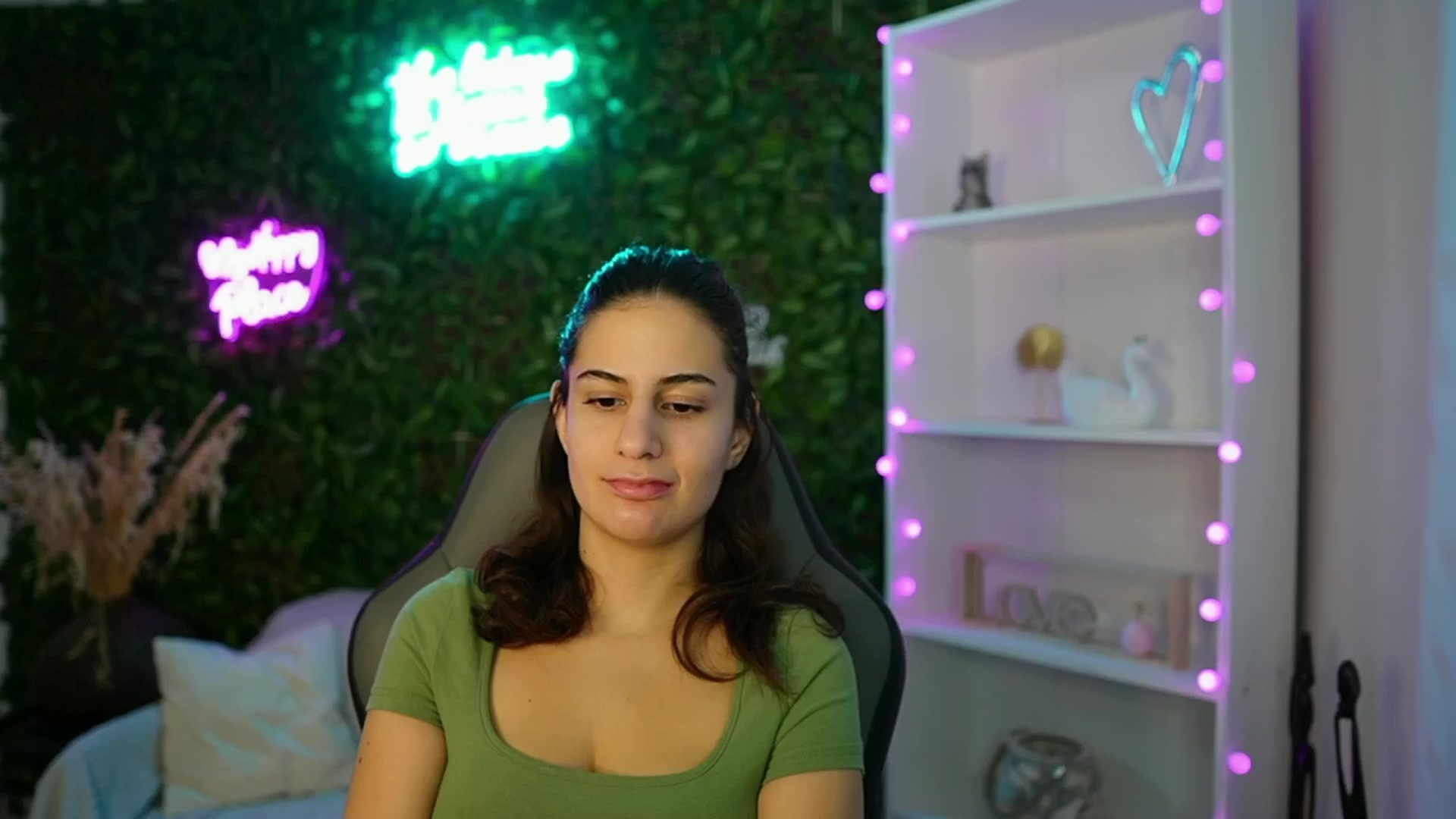 Gallery image thumbnail from Clair_Meek's myfreecams stream on, 01/24/2025, 11:18 image 2 of 20