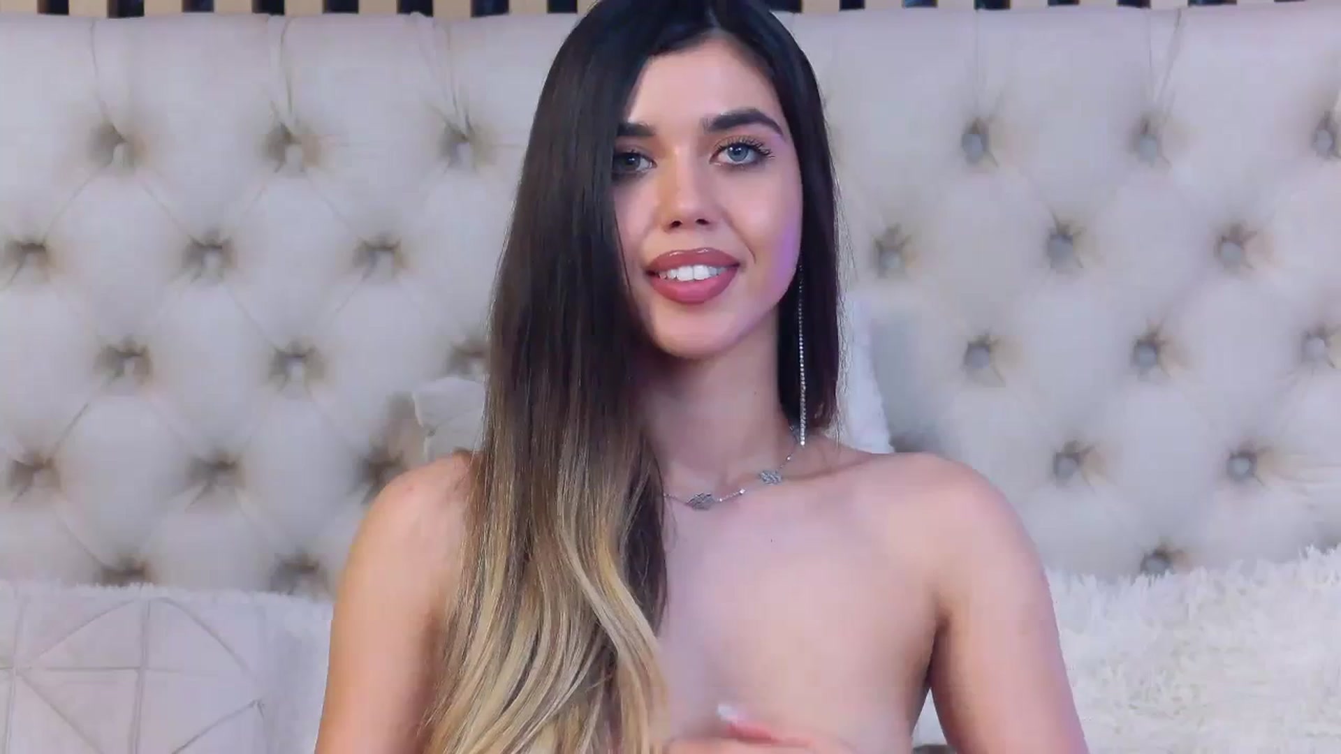 Gallery image thumbnail from ClaireJenner's myfreecams stream on, 01/24/2024, 12:43 image 11 of 20
