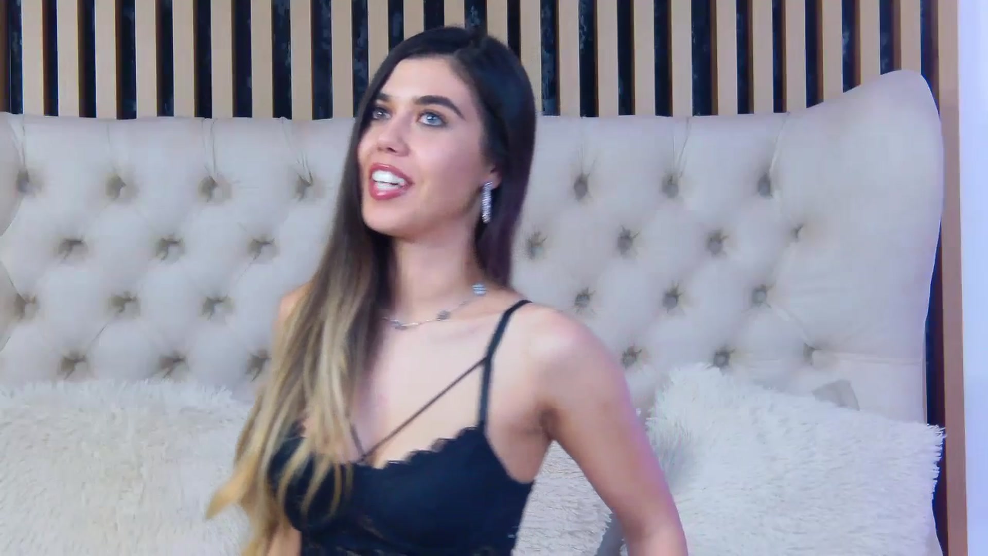Gallery image thumbnail from ClaireJenner's myfreecams stream on, 02/04/2024, 11:49 image 19 of 20