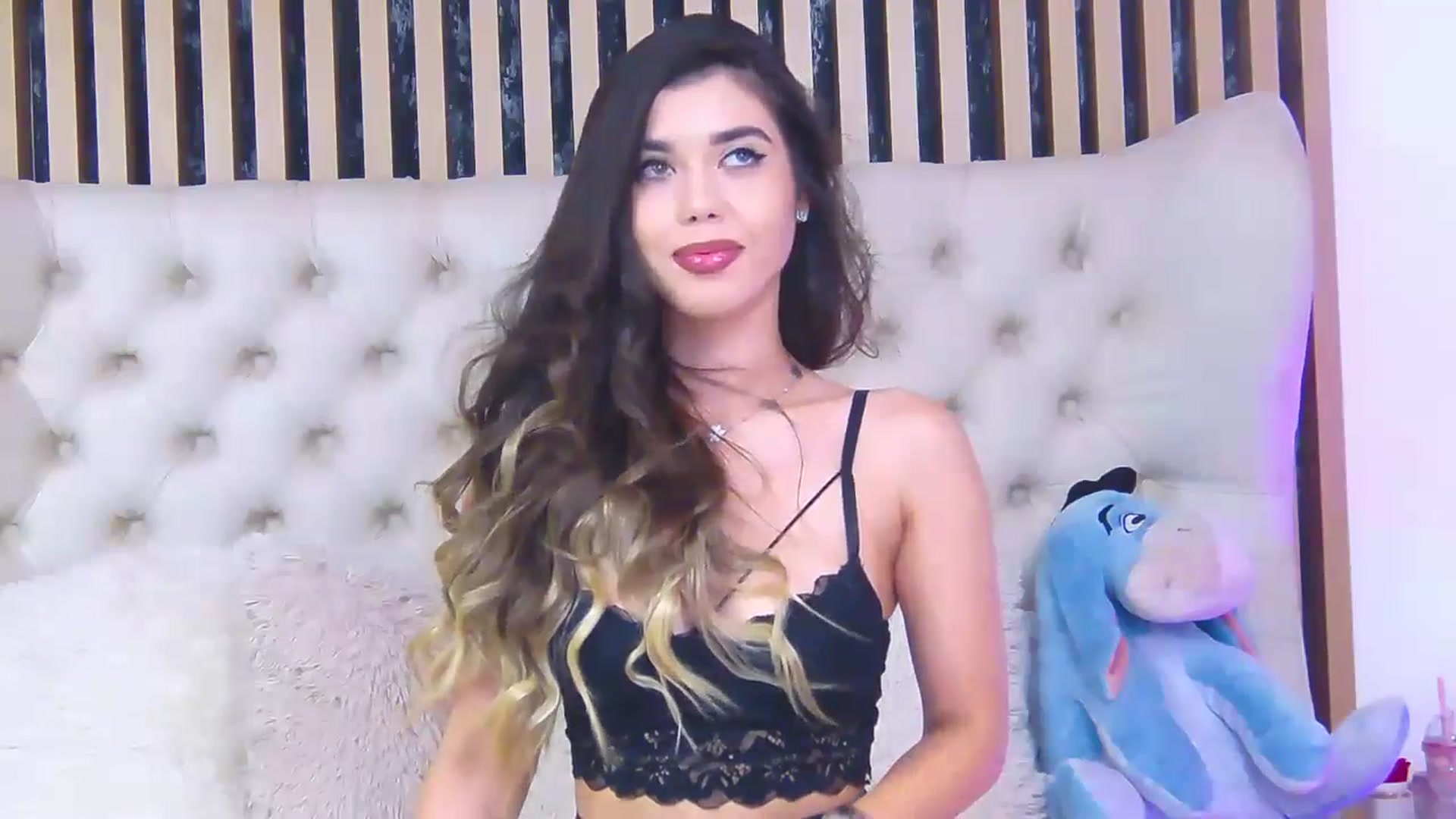 Gallery image thumbnail from ClaireJenner's myfreecams stream on, 06/25/2024, 03:01 image 7 of 20