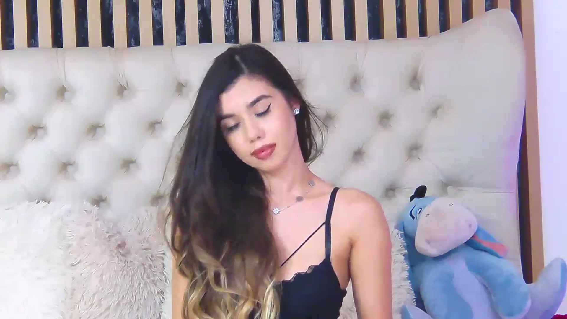 Gallery image thumbnail from ClaireJenner's myfreecams stream on, 06/25/2024, 12:26 image 3 of 20