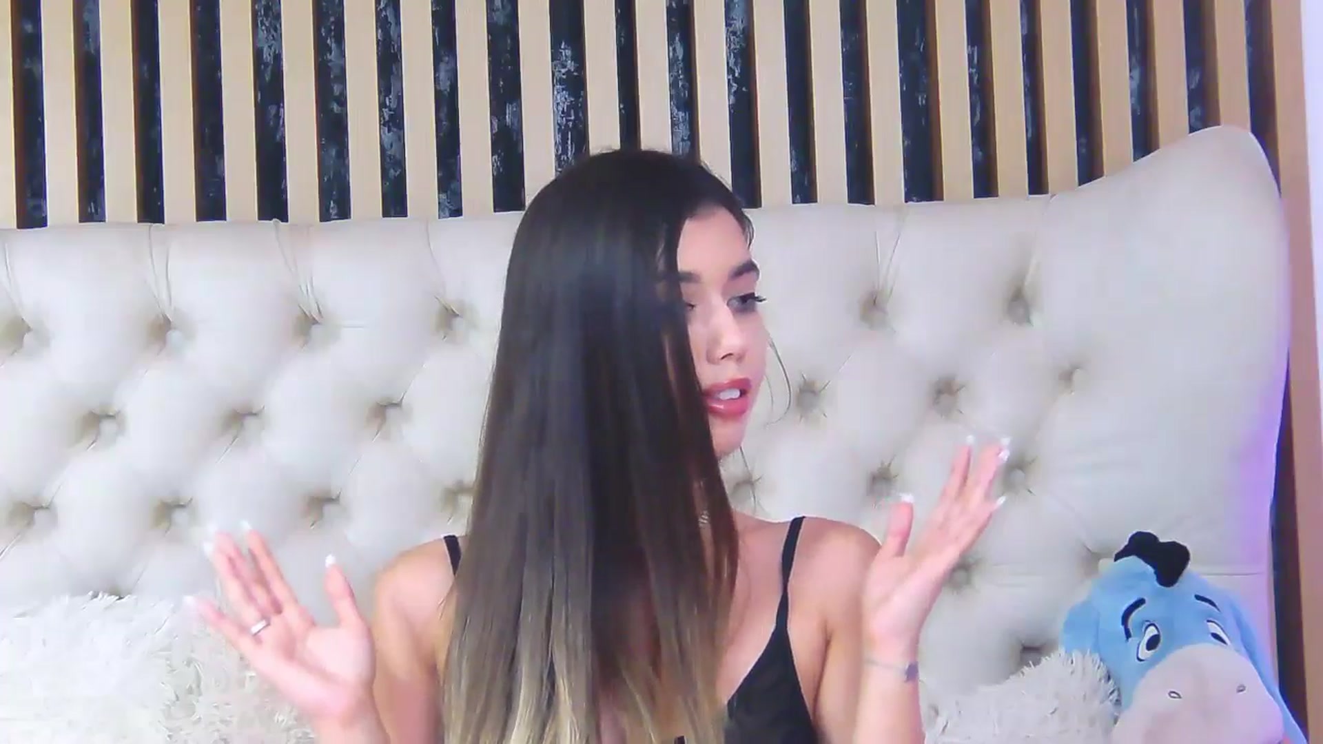 Gallery image thumbnail from ClaireJenner's myfreecams stream on, 06/28/2024, 12:18 image 7 of 20