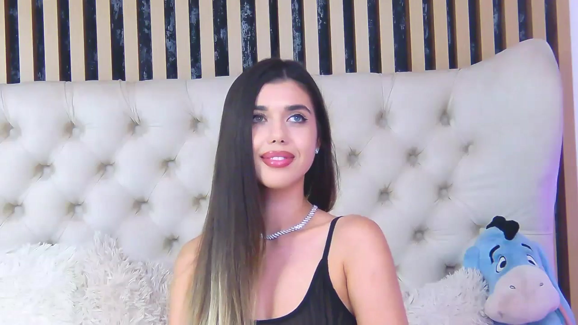 Gallery image thumbnail from ClaireJenner's myfreecams stream on, 06/28/2024, 12:18 image 9 of 20
