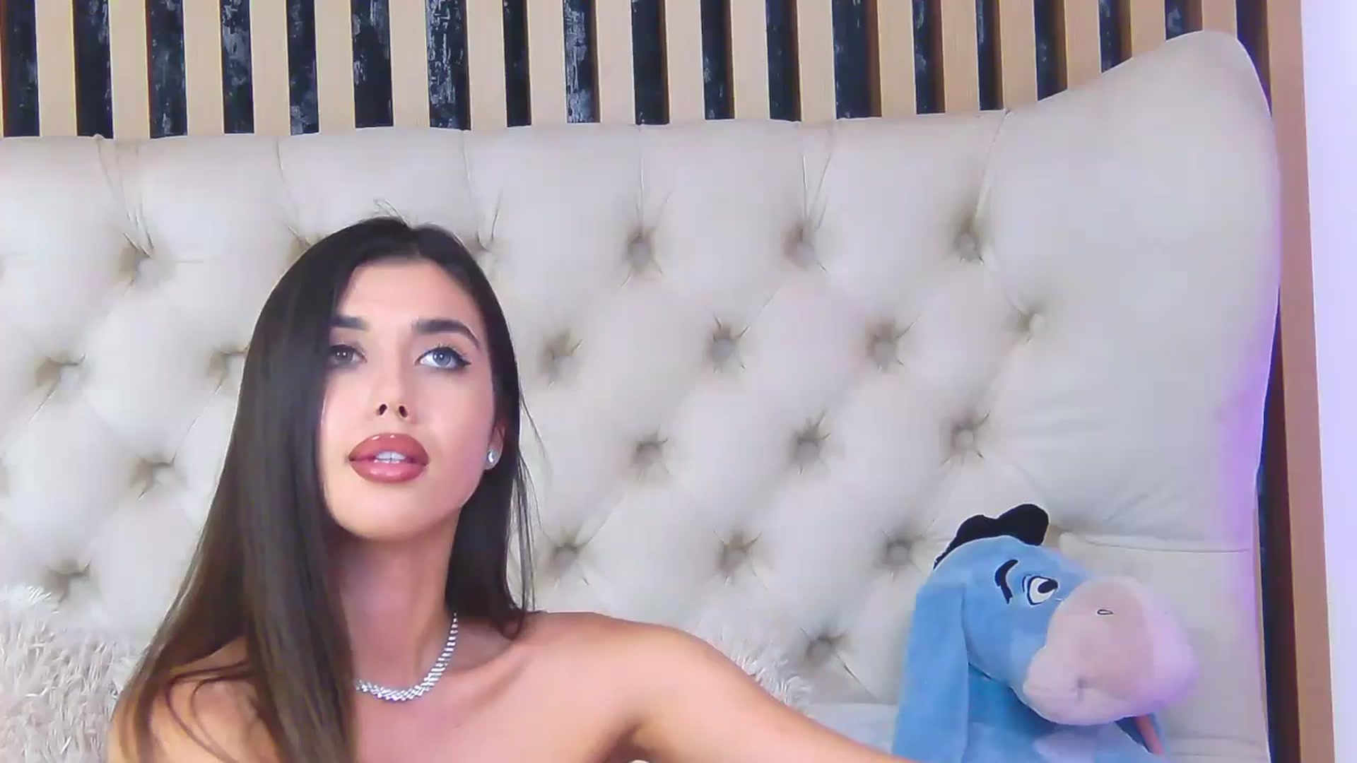 Gallery image thumbnail from ClaireJenner's myfreecams stream on, 06/28/2024, 15:27 image 5 of 20