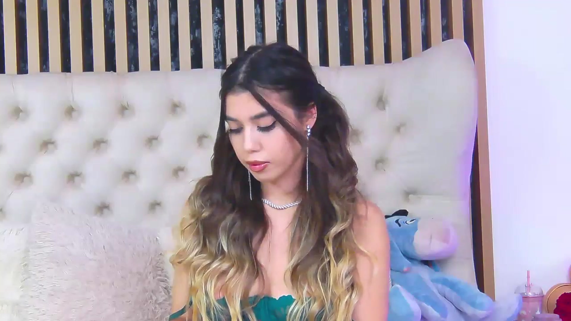 Gallery image thumbnail from ClaireJenner's myfreecams stream on, 07/01/2024, 11:26 image 14 of 20