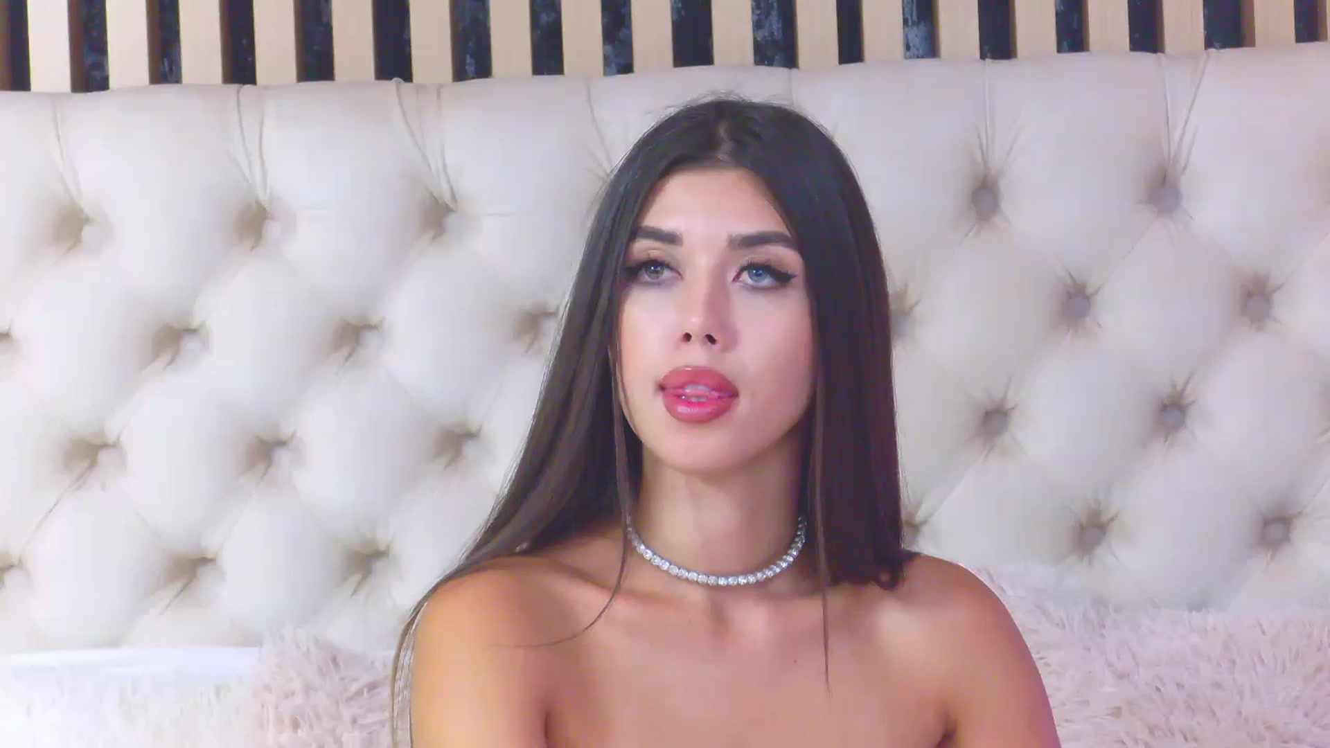 Gallery image thumbnail from ClaireJenner's myfreecams stream on, 08/15/2024, 10:38 image 1 of 20