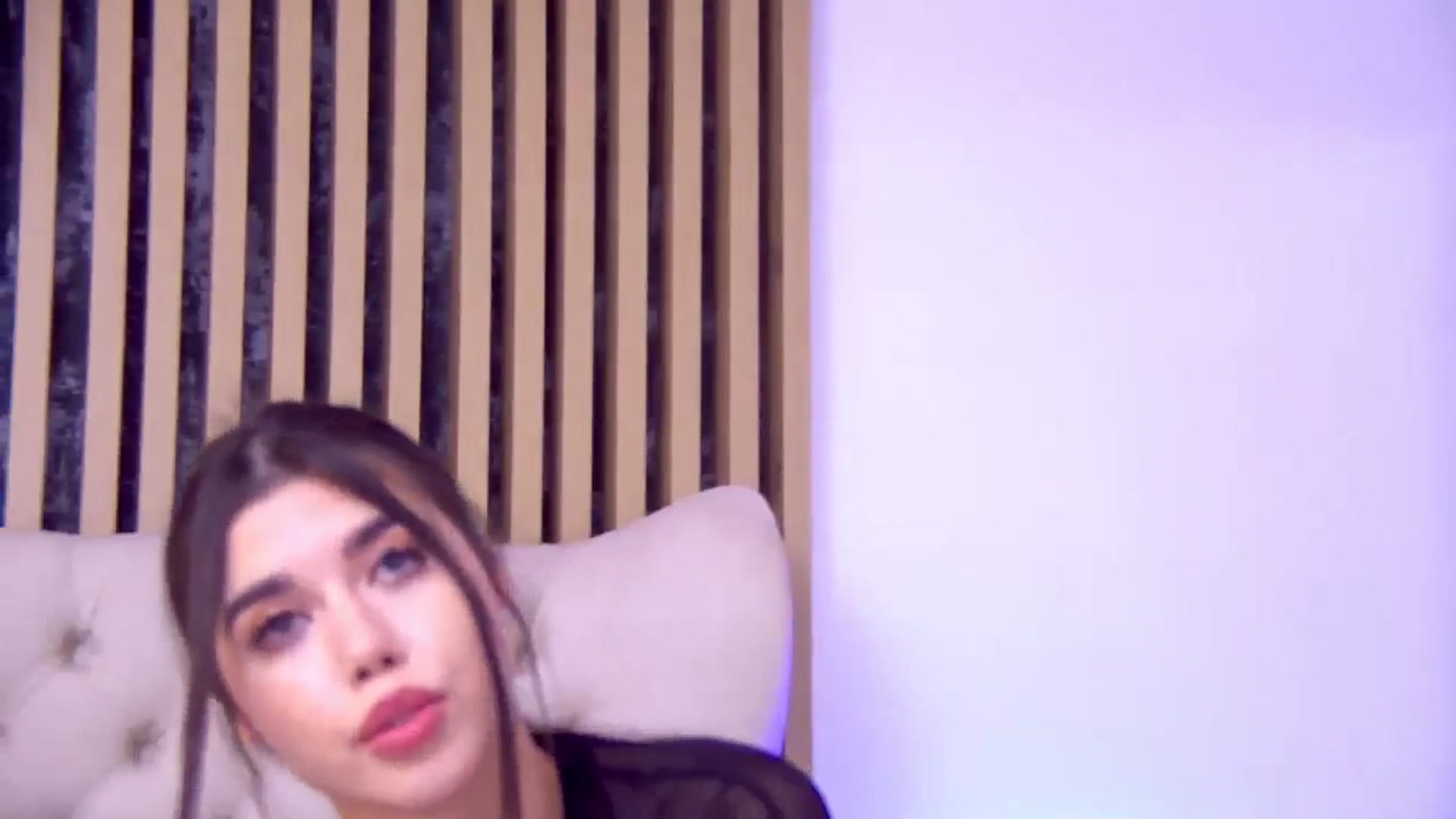 Gallery image thumbnail from ClaireJenner's myfreecams stream on, 11/04/2024, 12:55 image 7 of 20