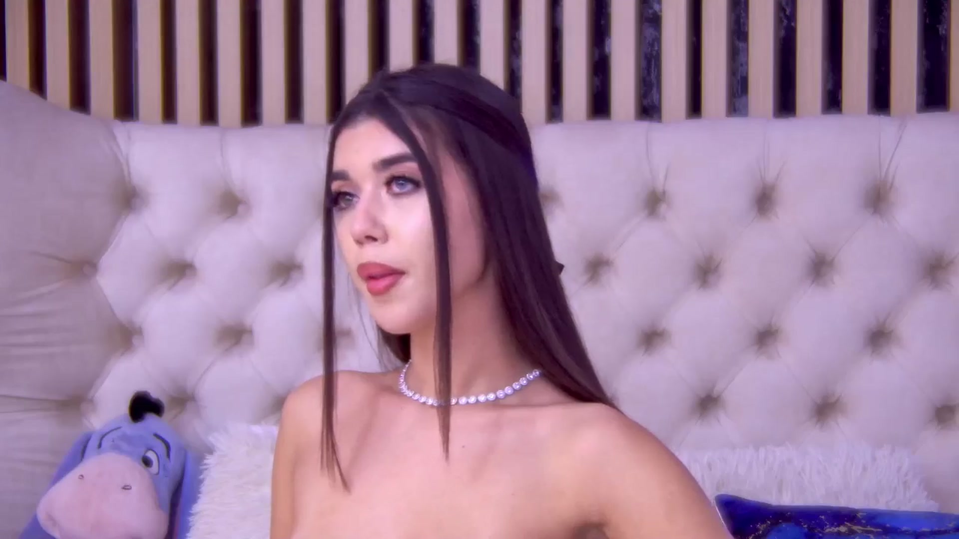 Gallery image thumbnail from ClaireJenner's myfreecams stream on, 11/23/2024, 11:02 image 6 of 20