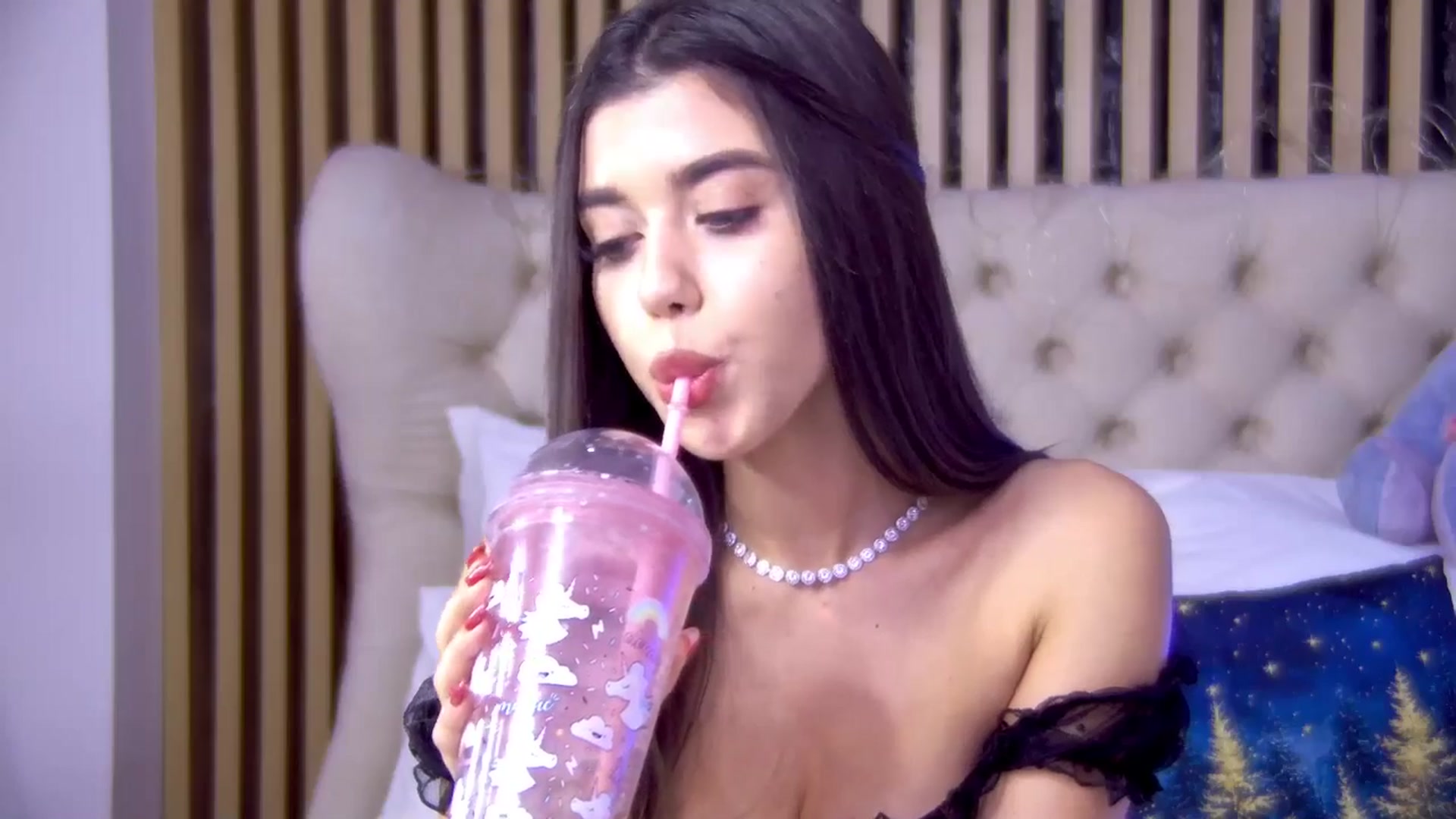 Gallery image thumbnail from ClaireJenner's myfreecams stream on, 01/07/2025, 10:03 image 9 of 20