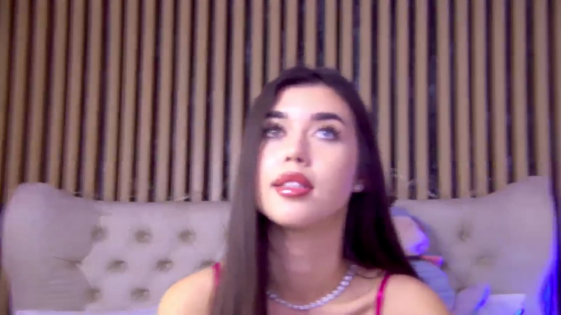 Gallery image thumbnail from ClaireJenner's myfreecams stream on, 01/12/2025, 12:43 image 3 of 20