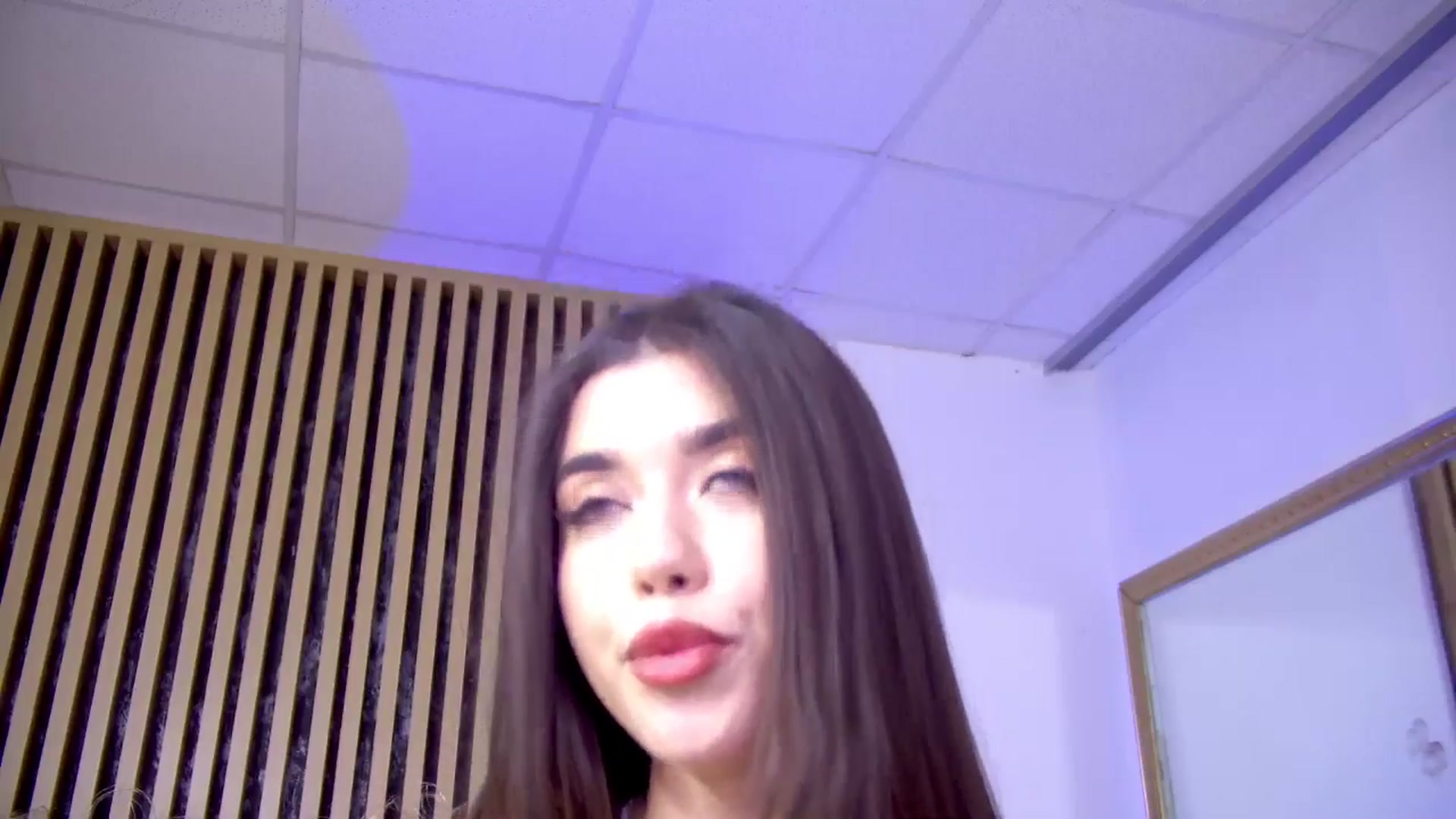 Gallery image thumbnail from ClaireJenner's myfreecams stream on, 01/15/2025, 07:14 image 11 of 20