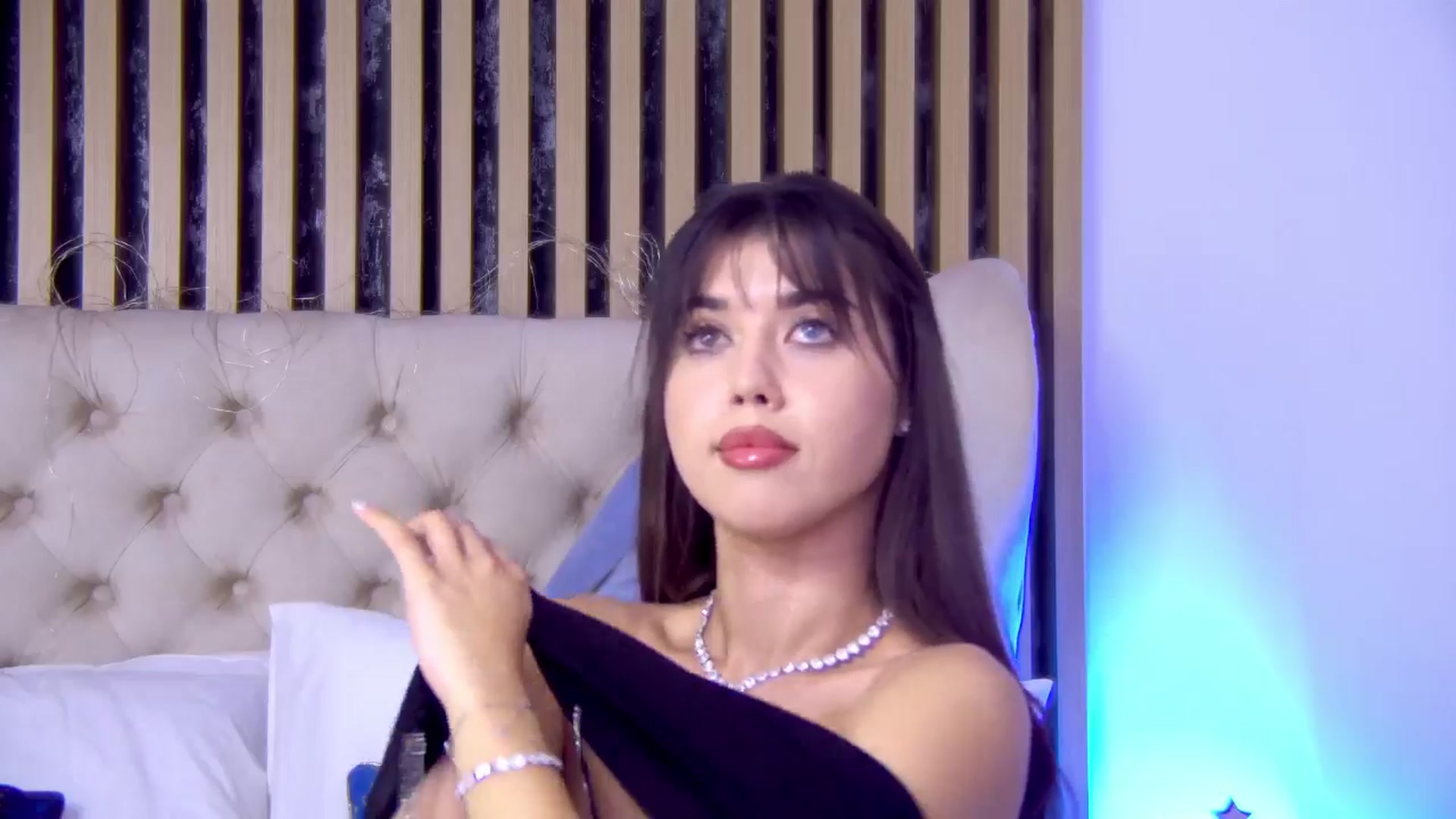 Gallery image thumbnail from ClaireJenner's myfreecams stream on, 01/27/2025, 15:02 image 8 of 20