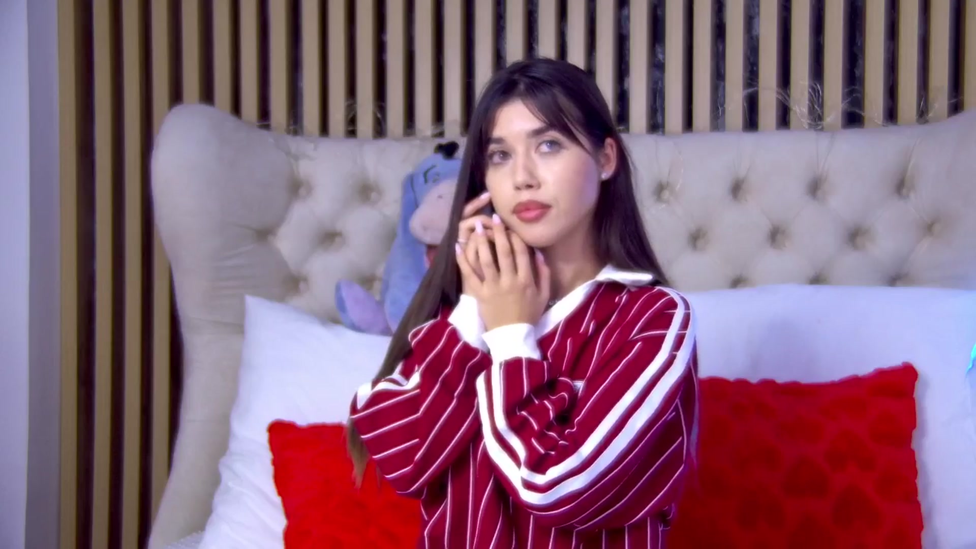Gallery image thumbnail from ClaireJenner's myfreecams stream on, 02/11/2025, 16:28 image 7 of 20
