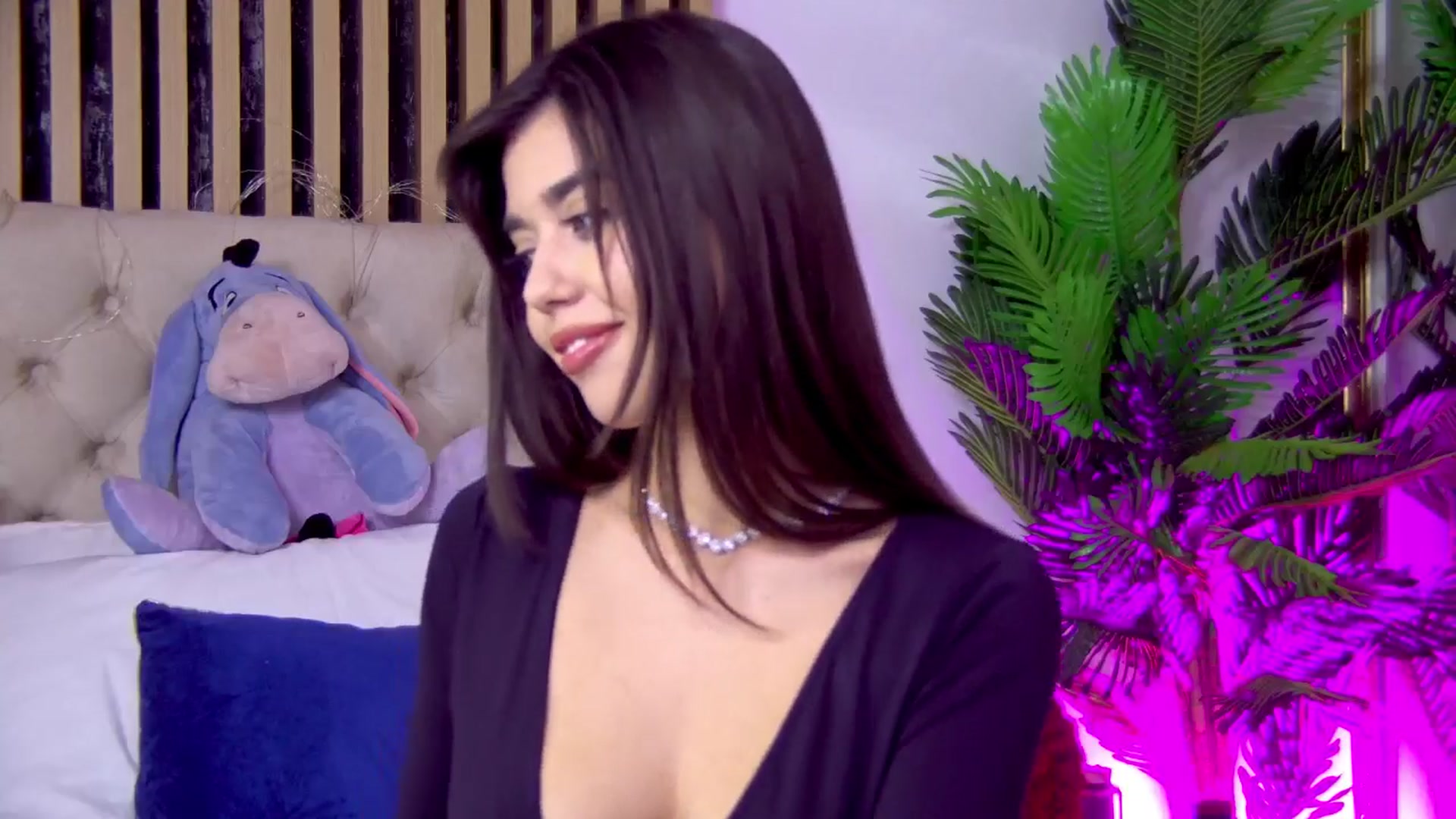 Gallery image thumbnail from ClaireJenner's myfreecams stream on, 03/14/2025, 11:44 image 7 of 20