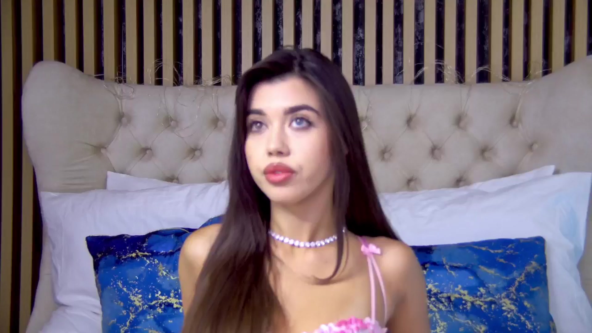 Gallery image thumbnail from ClaireJenner's myfreecams stream on, 04/02/2025, 03:06 image 11 of 20