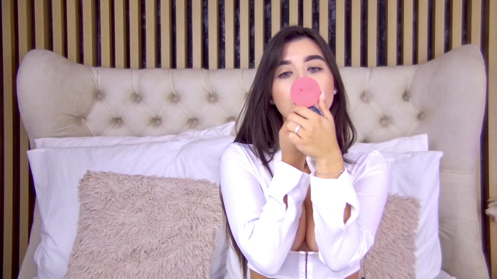Gallery image thumbnail from ClaireJenner's myfreecams stream on, 04/29/2025, 01:04 image 3 of 20