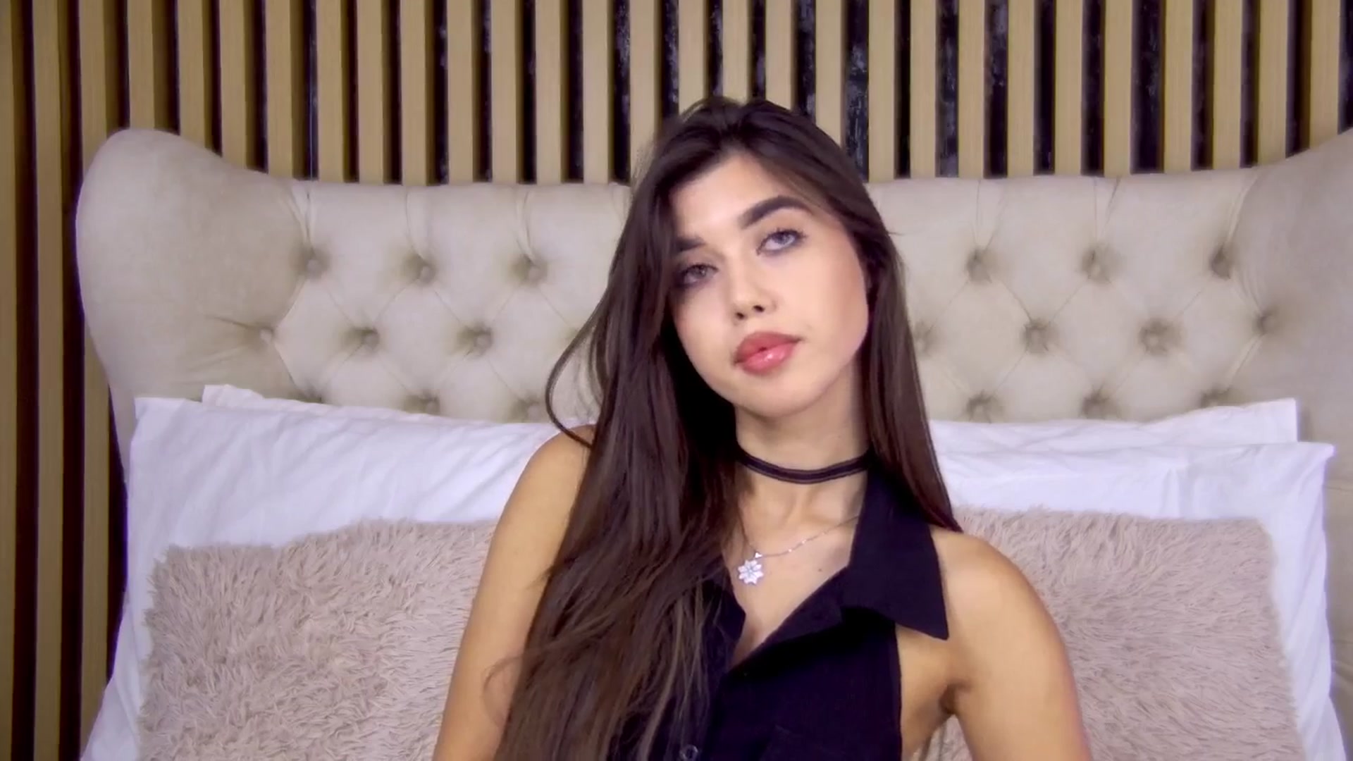 Gallery image thumbnail from ClaireJenner's myfreecams stream on, 05/04/2025, 07:33 image 7 of 20