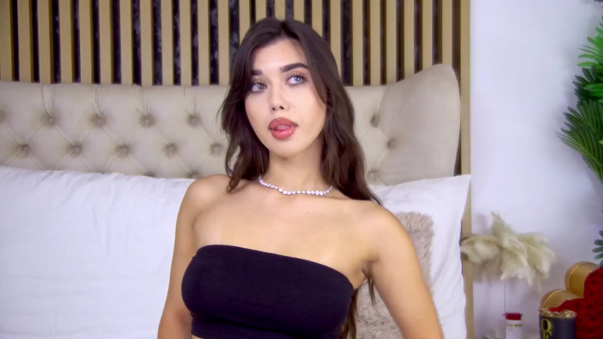 Gallery image thumbnail from ClaireJenner's myfreecams stream on, 06/02/2025, 05:51 image 12 of 20