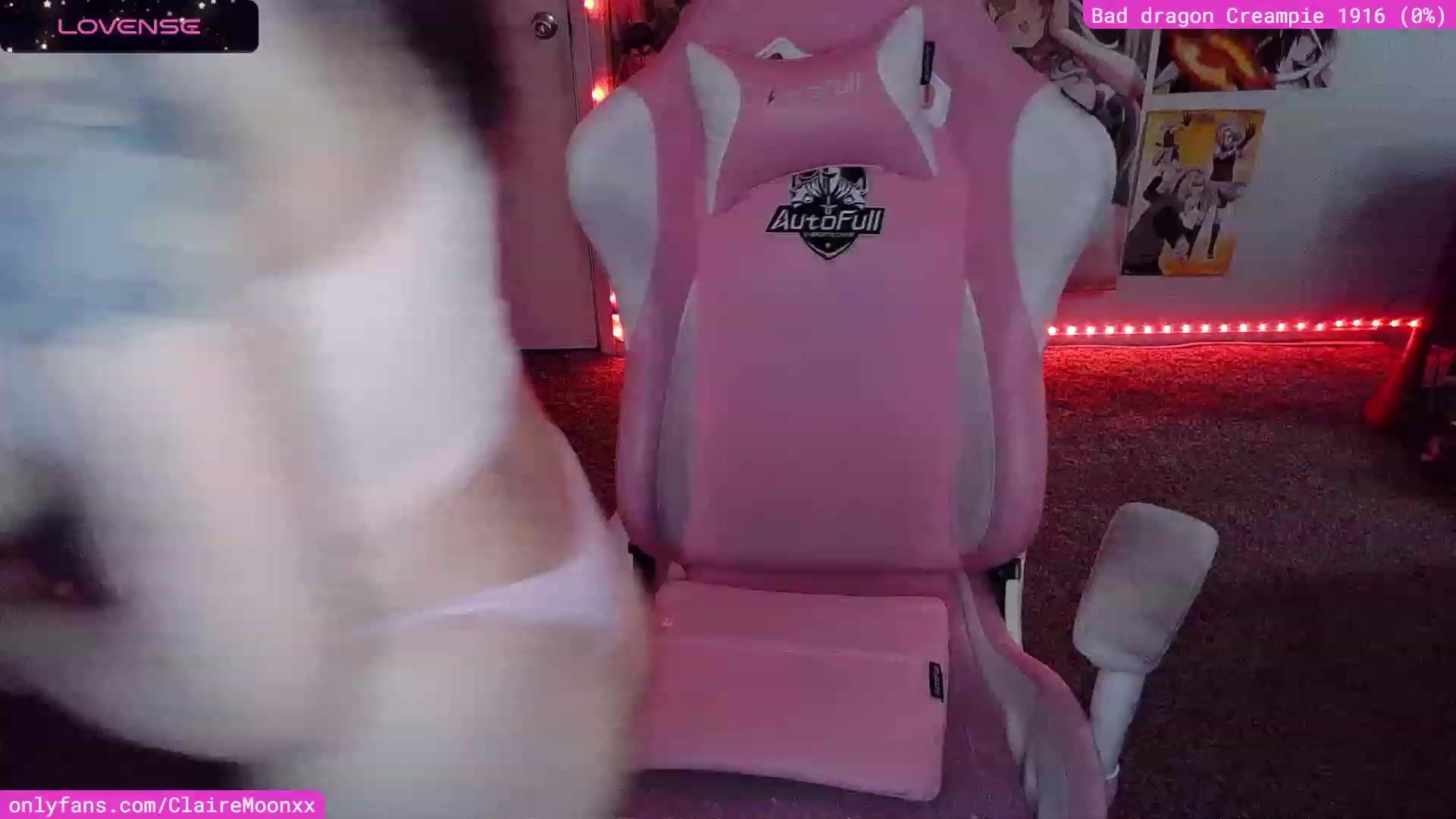 Gallery image thumbnail from ClaireMoonx's myfreecams stream on, 09/20/2023, 01:24 image 18 of 20