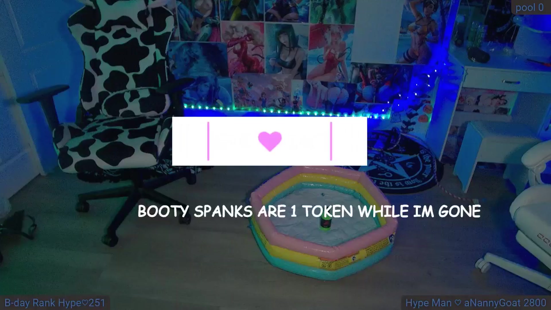 Gallery image thumbnail from ClaireMoonx's myfreecams stream on, 01/03/2025, 08:12 image 16 of 20