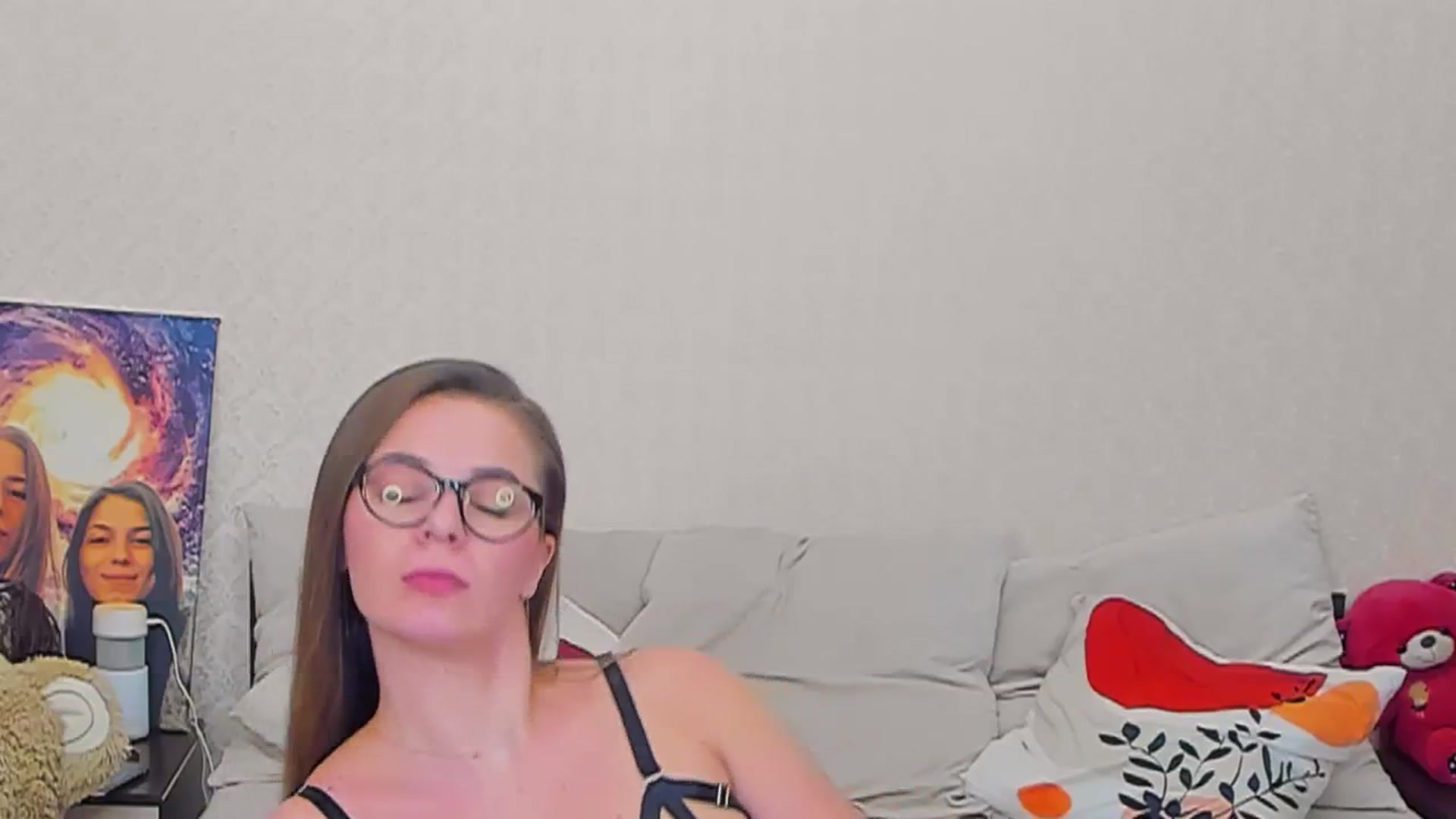 Gallery image thumbnail from ClaireRyderrr's myfreecams stream on, 02/07/2024, 14:17 image 18 of 20