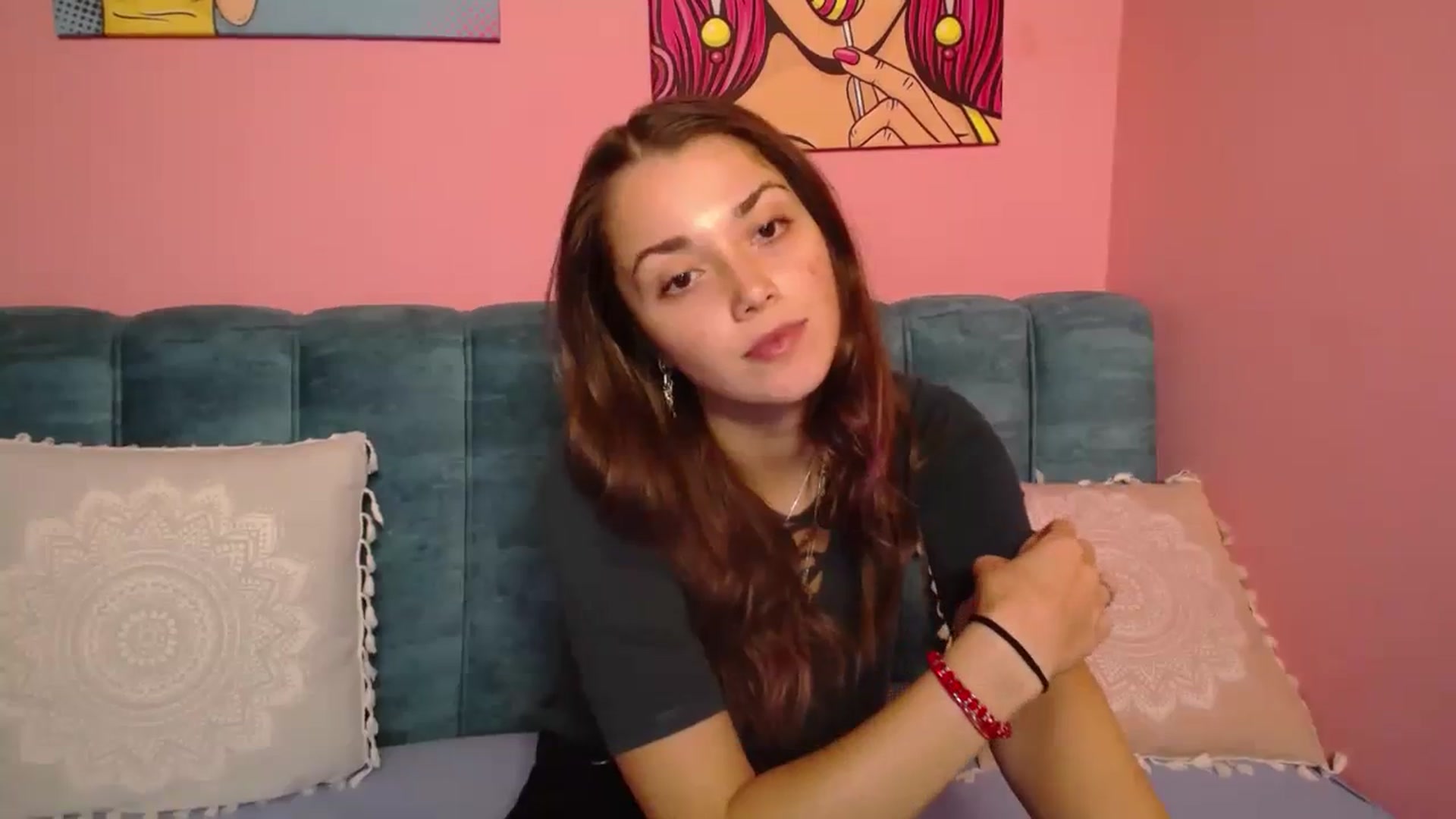 Gallery image thumbnail from ClaraCielo's myfreecams stream on, 09/20/2023, 13:40 image 17 of 20