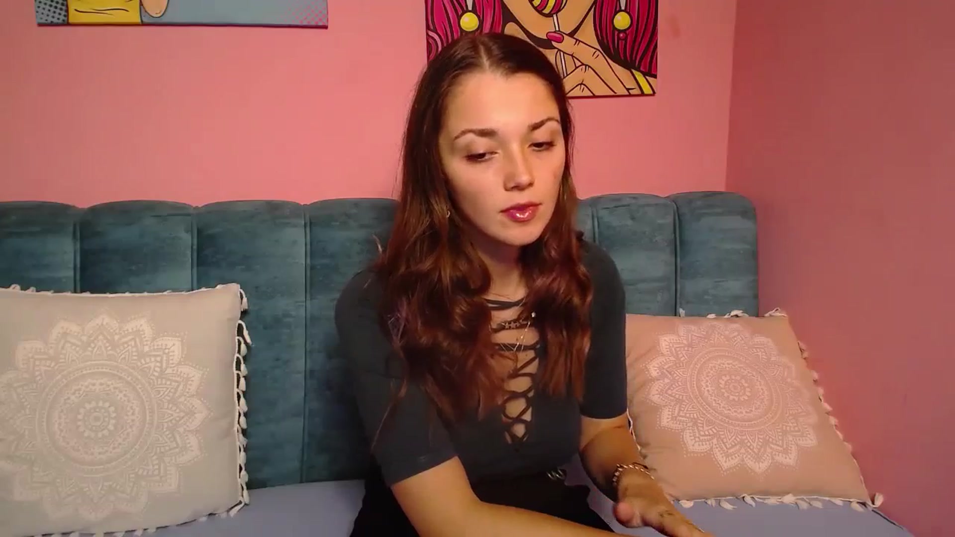 Gallery image thumbnail from ClaraCielo's myfreecams stream on, 09/20/2023, 13:40 image 6 of 20