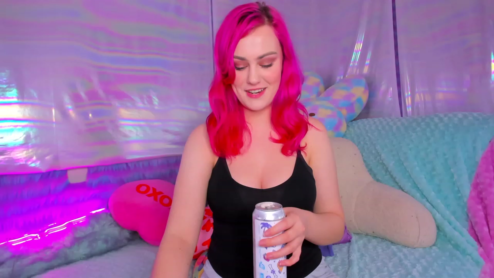 Gallery image thumbnail from ClaraKitty's myfreecams stream on, 11/26/2022, 02:20 image 4 of 20