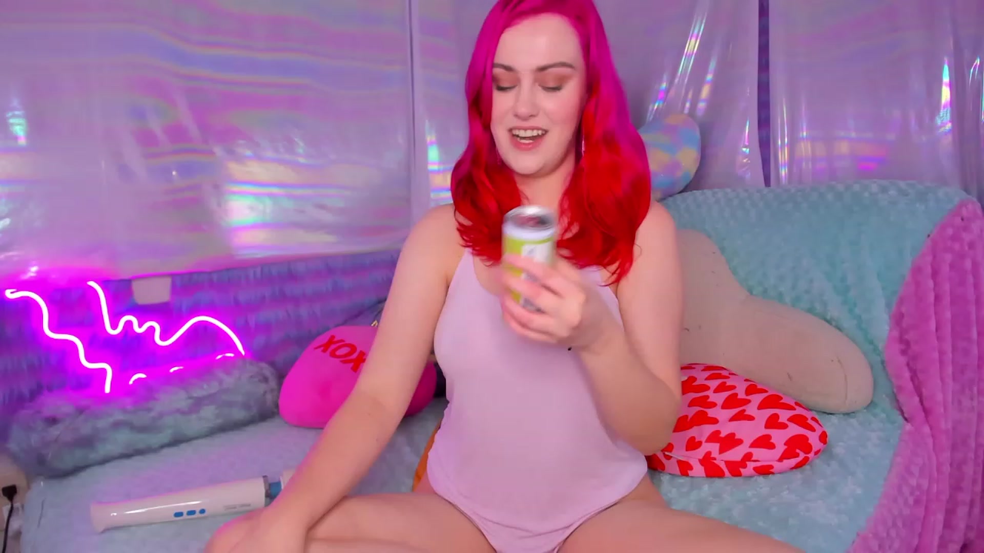 Gallery image thumbnail from ClaraKitty's myfreecams stream on, 12/05/2022, 04:56 image 3 of 20