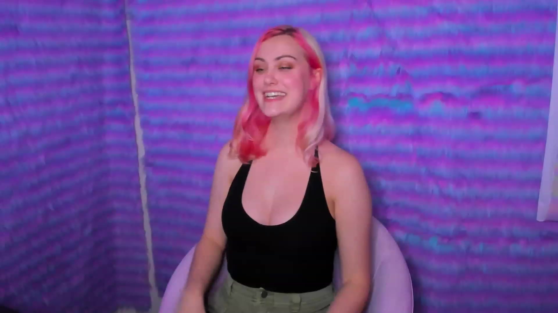 Gallery image thumbnail from ClaraKitty's myfreecams stream on, 06/09/2023, 03:04 image 20 of 20