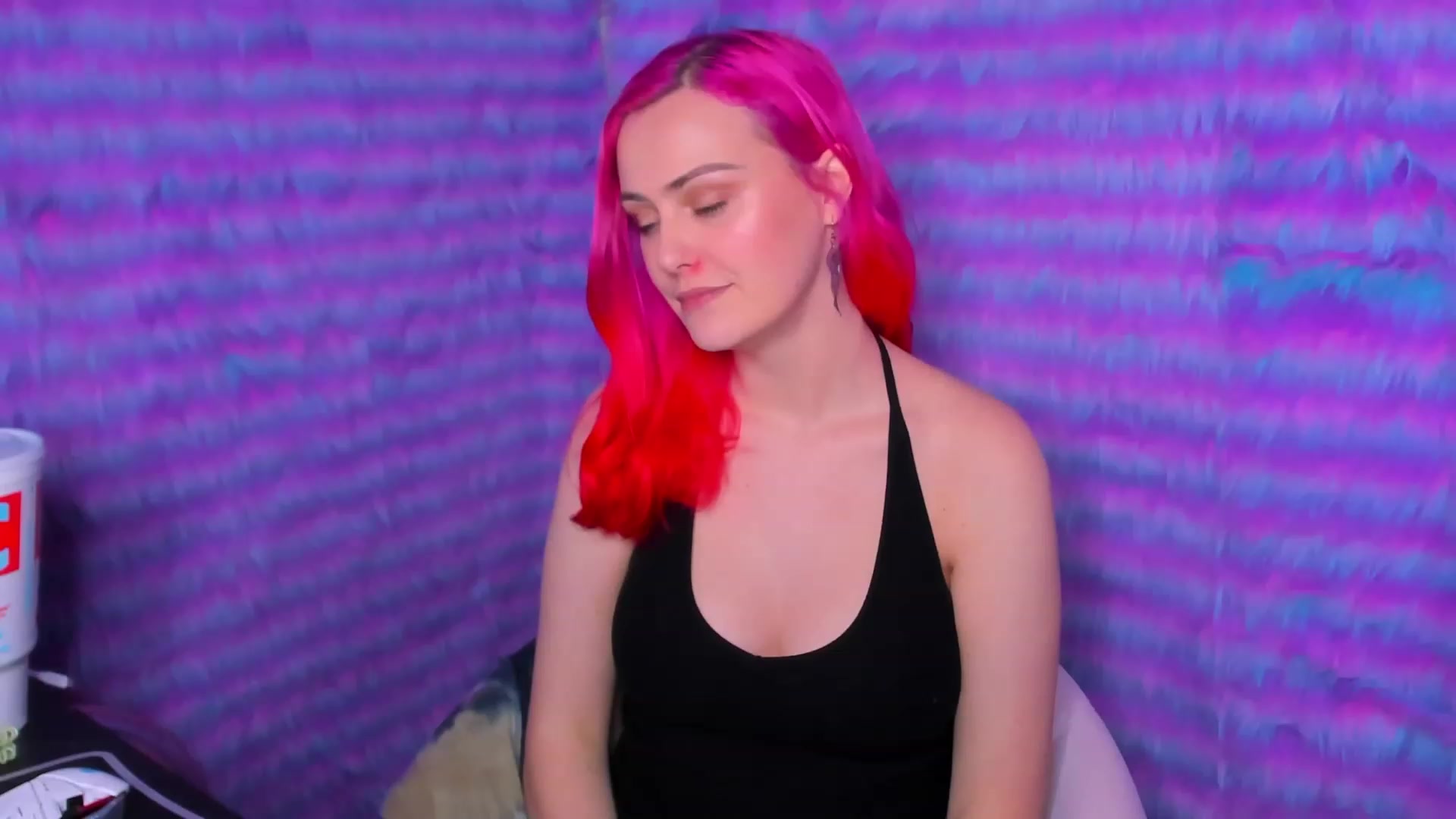 Gallery image thumbnail from ClaraKitty's myfreecams stream on, 02/05/2024, 04:09 image 17 of 20