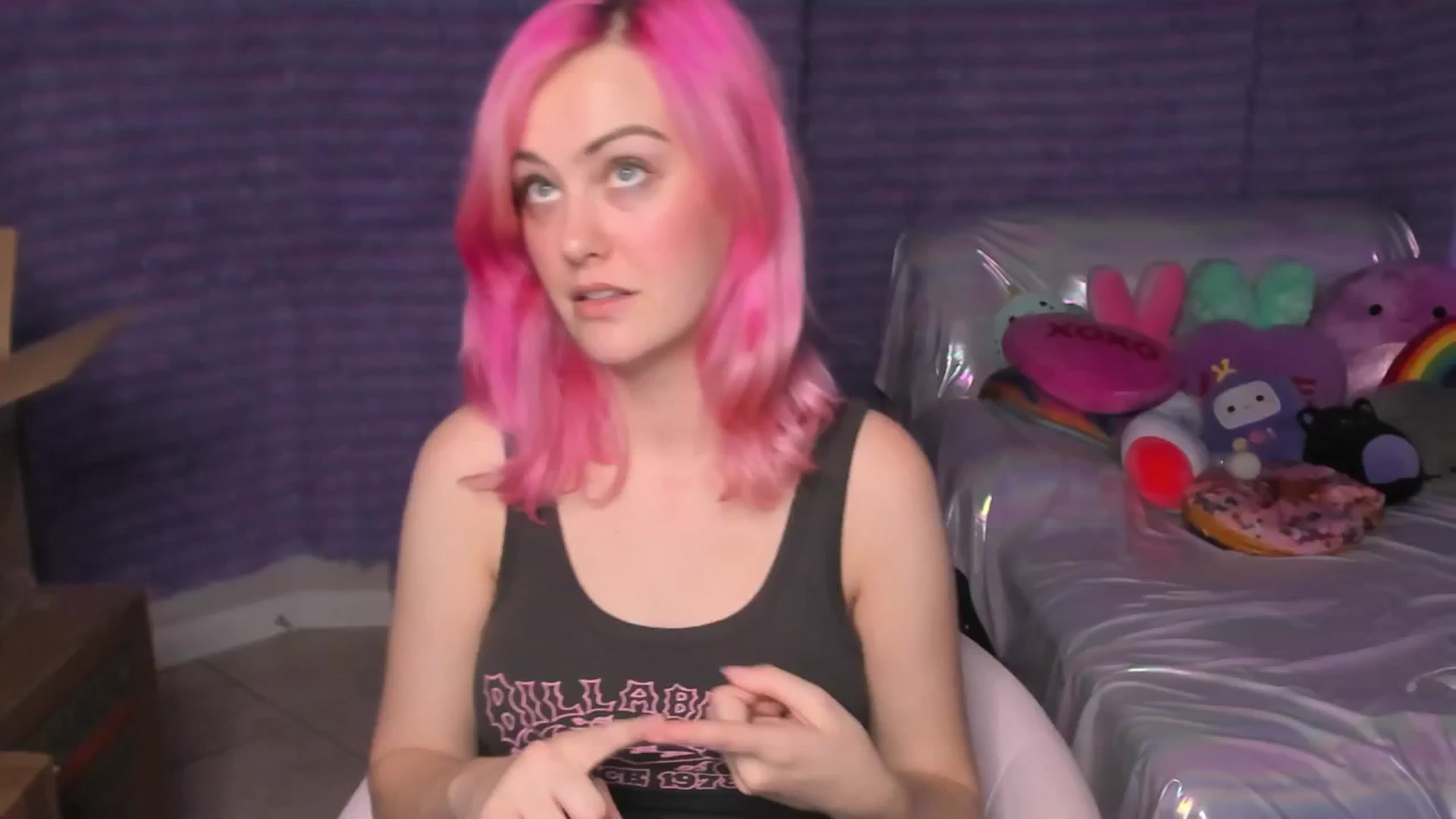 Gallery image thumbnail from ClaraKitty's myfreecams stream on, 09/01/2024, 02:05 image 3 of 20
