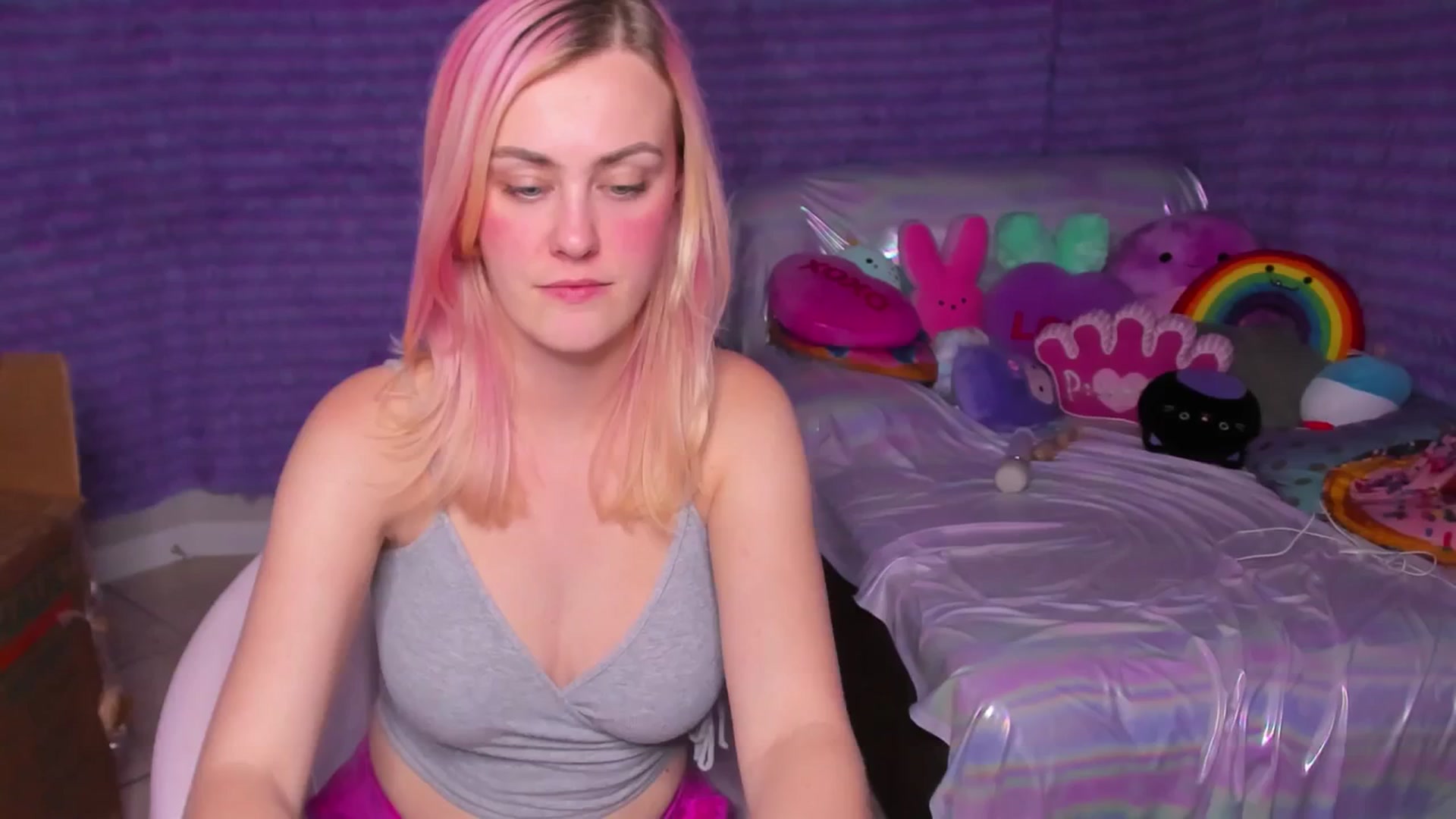 Gallery image thumbnail from ClaraKitty's myfreecams stream on, 10/30/2024, 04:59 image 12 of 20
