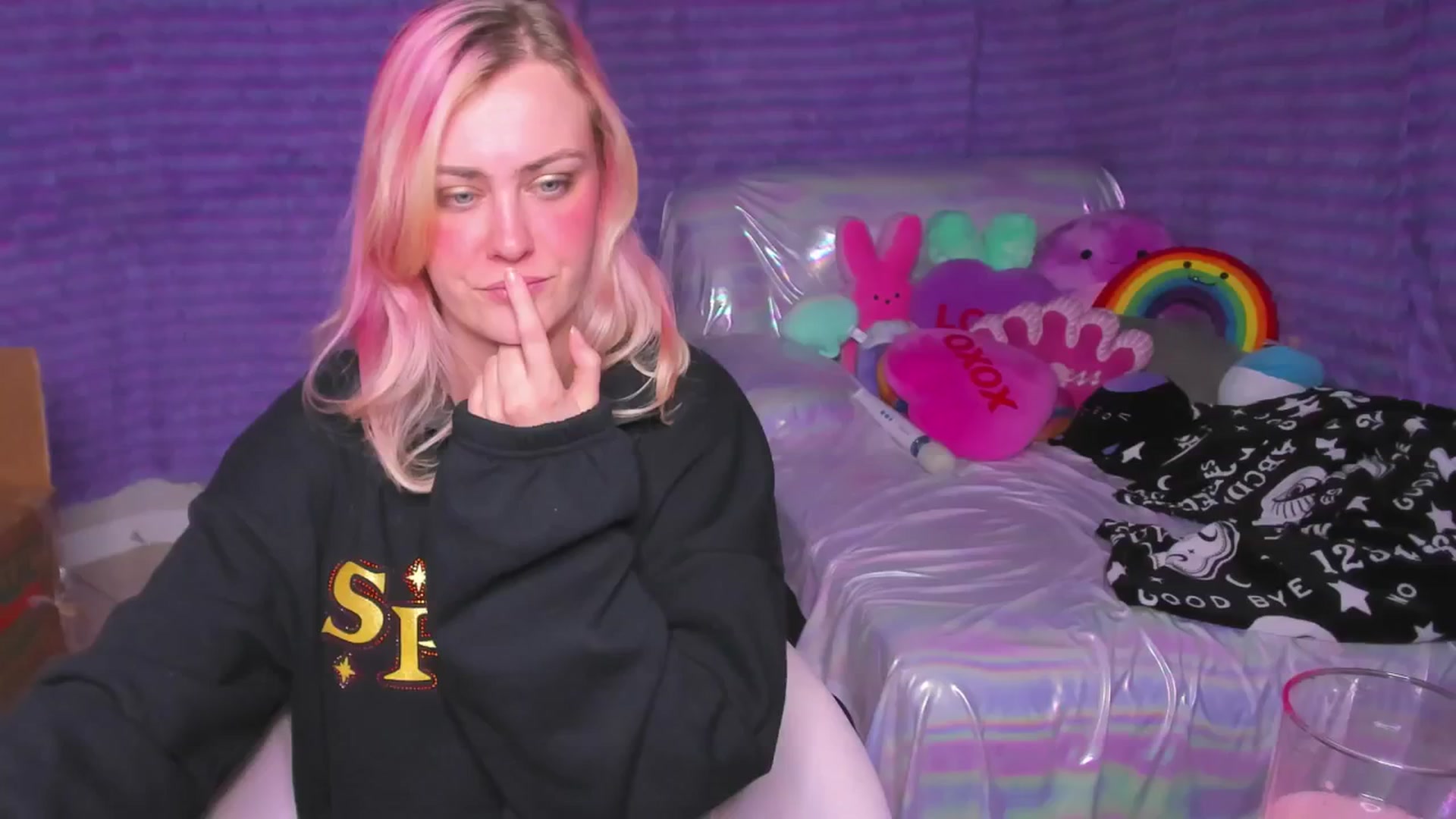 Gallery image thumbnail from ClaraKitty's myfreecams stream on, 11/01/2024, 05:33 image 18 of 20