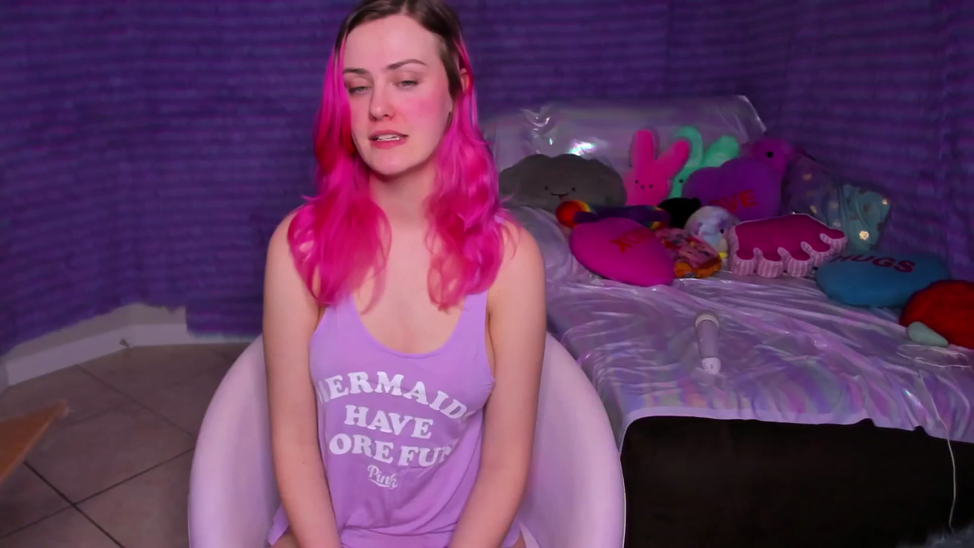 Gallery image thumbnail from ClaraKitty's myfreecams stream on, 03/19/2025, 06:20 image 8 of 20