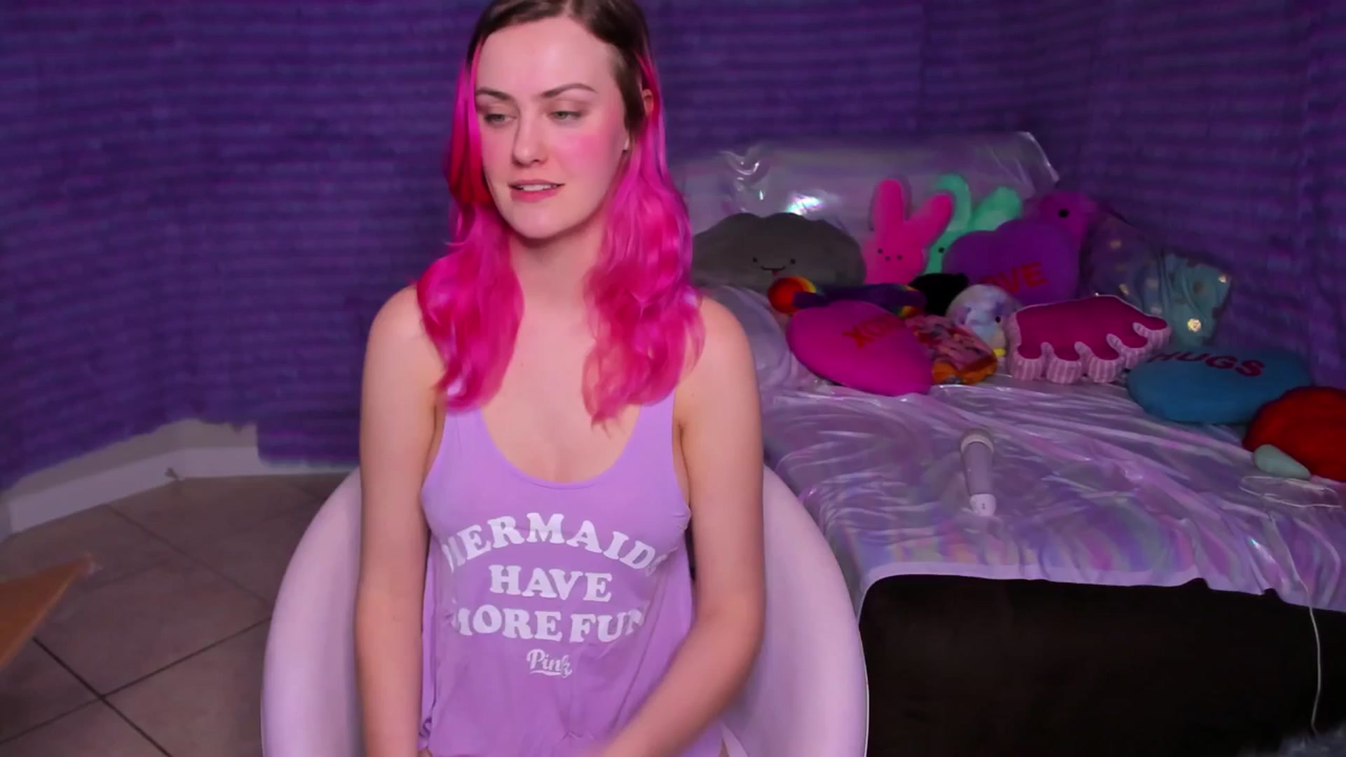 Gallery image thumbnail from ClaraKitty's myfreecams stream on, 03/19/2025, 06:20 image 5 of 20
