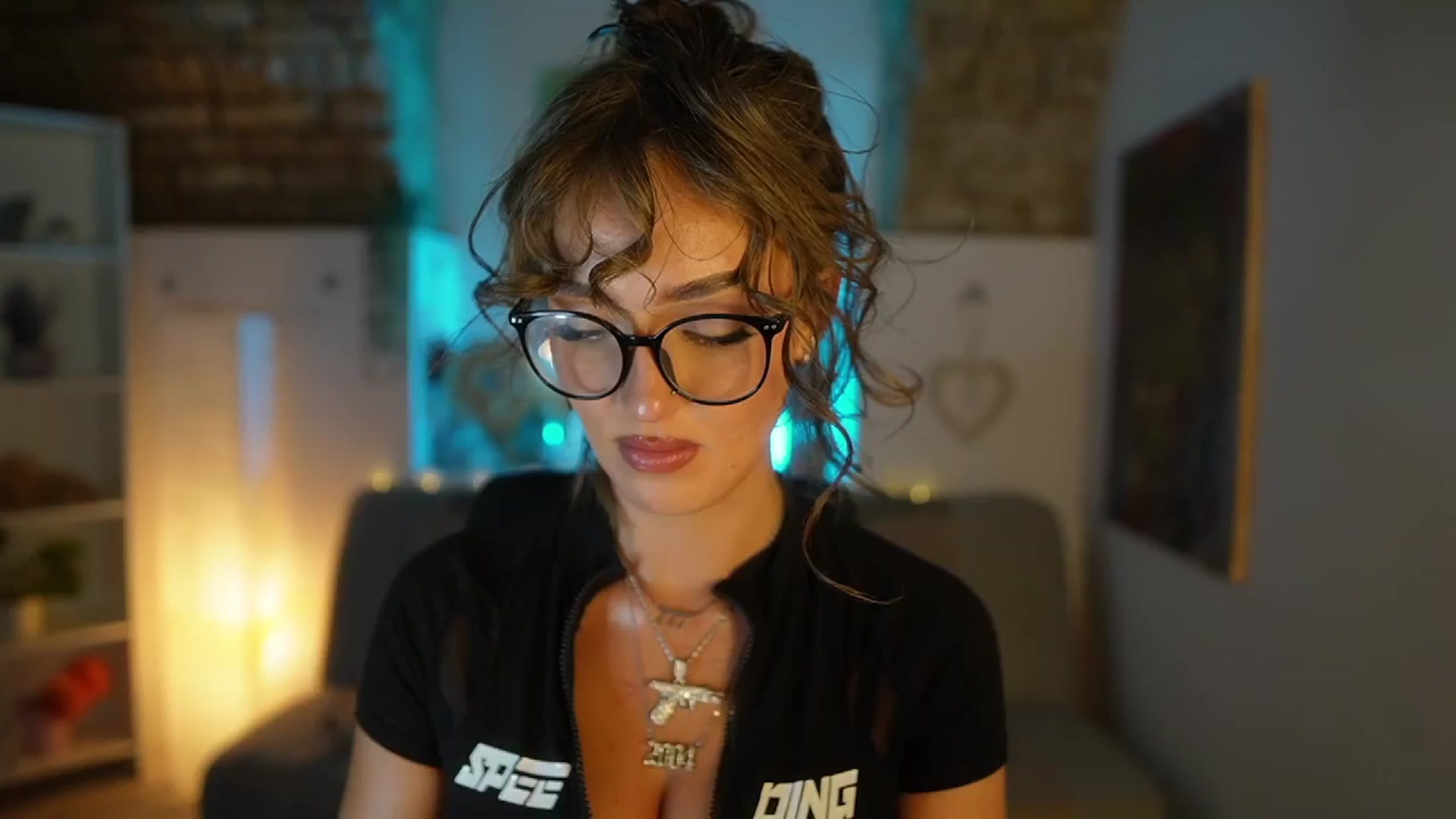 Gallery image thumbnail from Clara_Mia's myfreecams stream on, 02/13/2025, 01:15 image 1 of 20