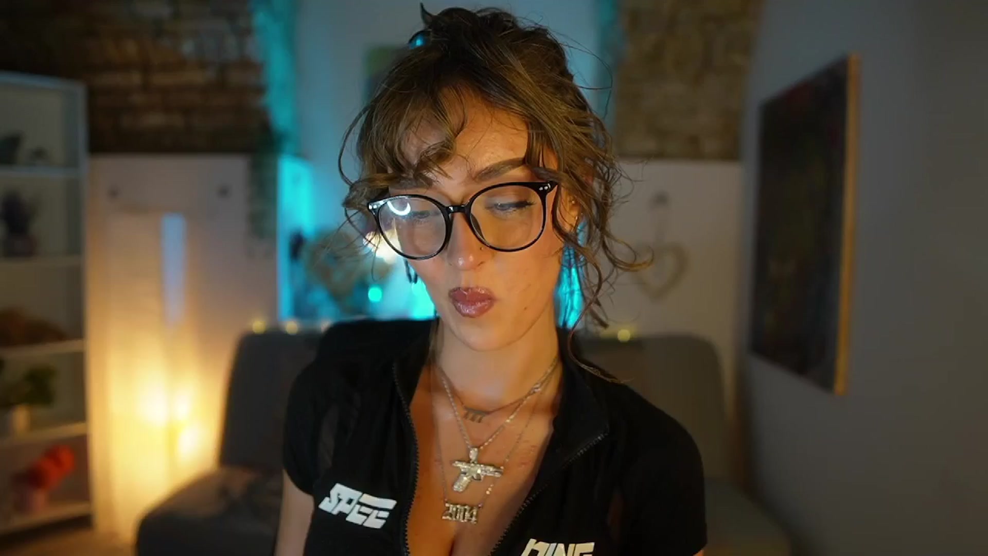 Gallery image thumbnail from Clara_Mia's myfreecams stream on, 02/13/2025, 01:15 image 3 of 20