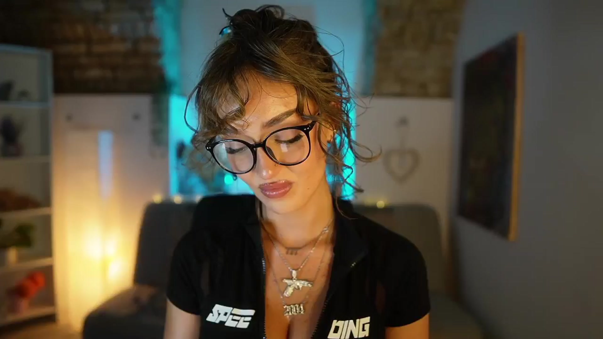 Gallery image thumbnail from Clara_Mia's myfreecams stream on, 02/13/2025, 01:15 image 6 of 20