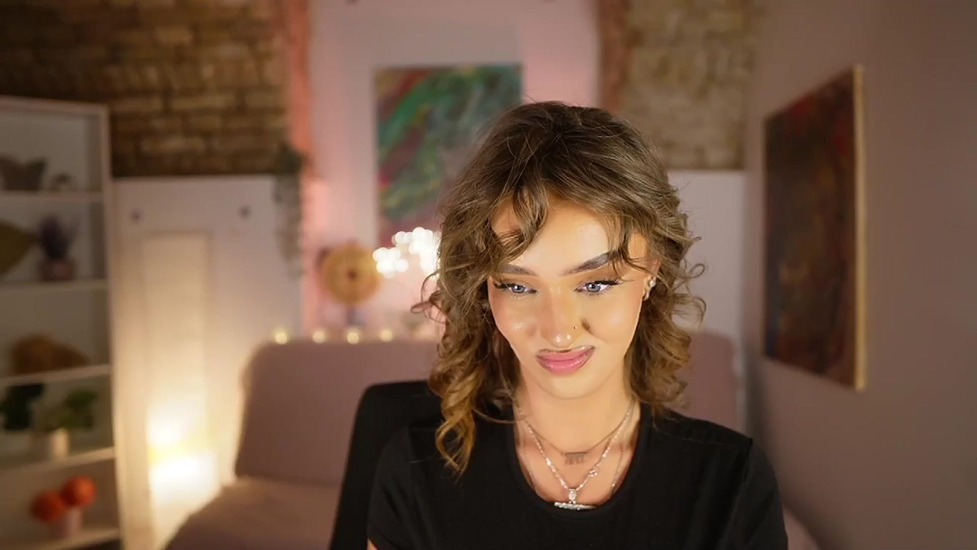 Gallery image thumbnail from Clara_Mia's myfreecams stream on, 02/27/2025, 21:15 image 7 of 20